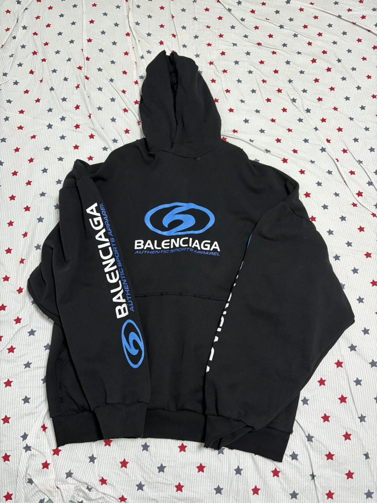 Balenciaga “Authentic Sports Apparel“Distressed Sweatshirts Size US L / EU 52-54 / 3 - 1 Thumbnail