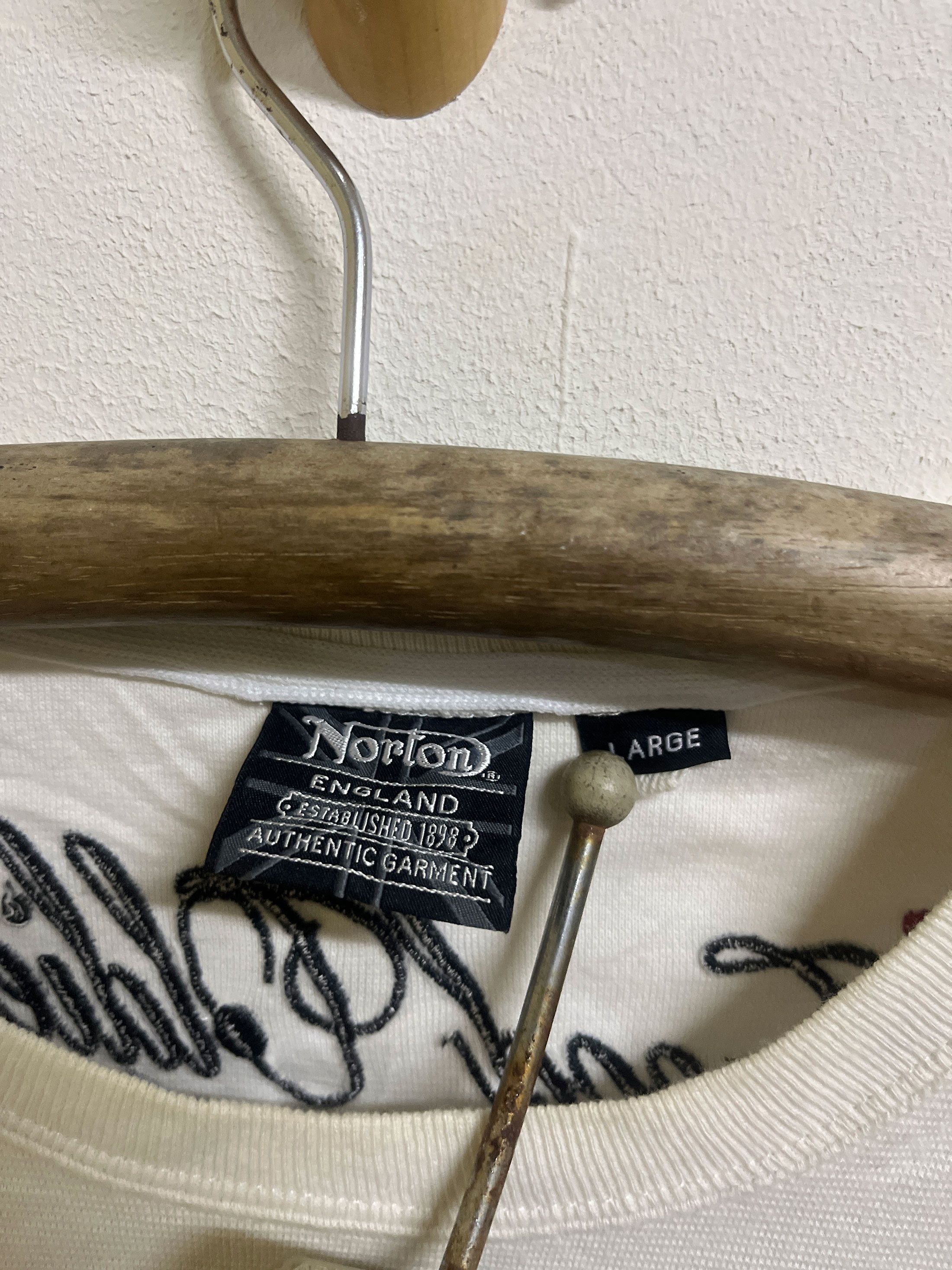Individual Sentiments Norton Motorcycles Embroidery Tear Away Sleeve Size US L / EU 52-54 / 3 - 2 Thumbnail