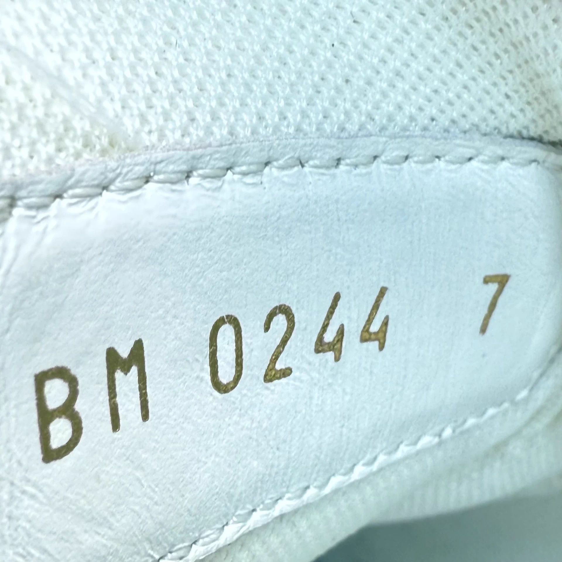 Louis Vuitton LV 24 Trainer white blue denim UK7 41 99 Size US 7.5 / EU 40-41 - 8 Thumbnail