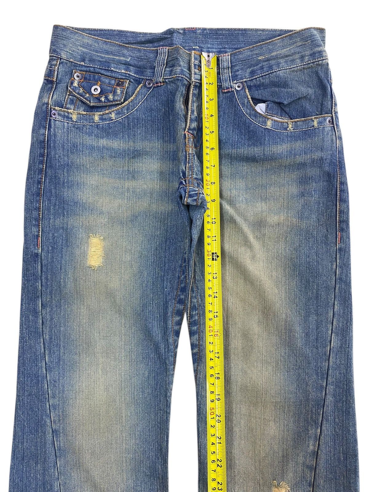 Japanese Brand Japanese Brand Mud Faded Wash Style Flare Jeans Size US 32 / EU 48 - 6 Thumbnail