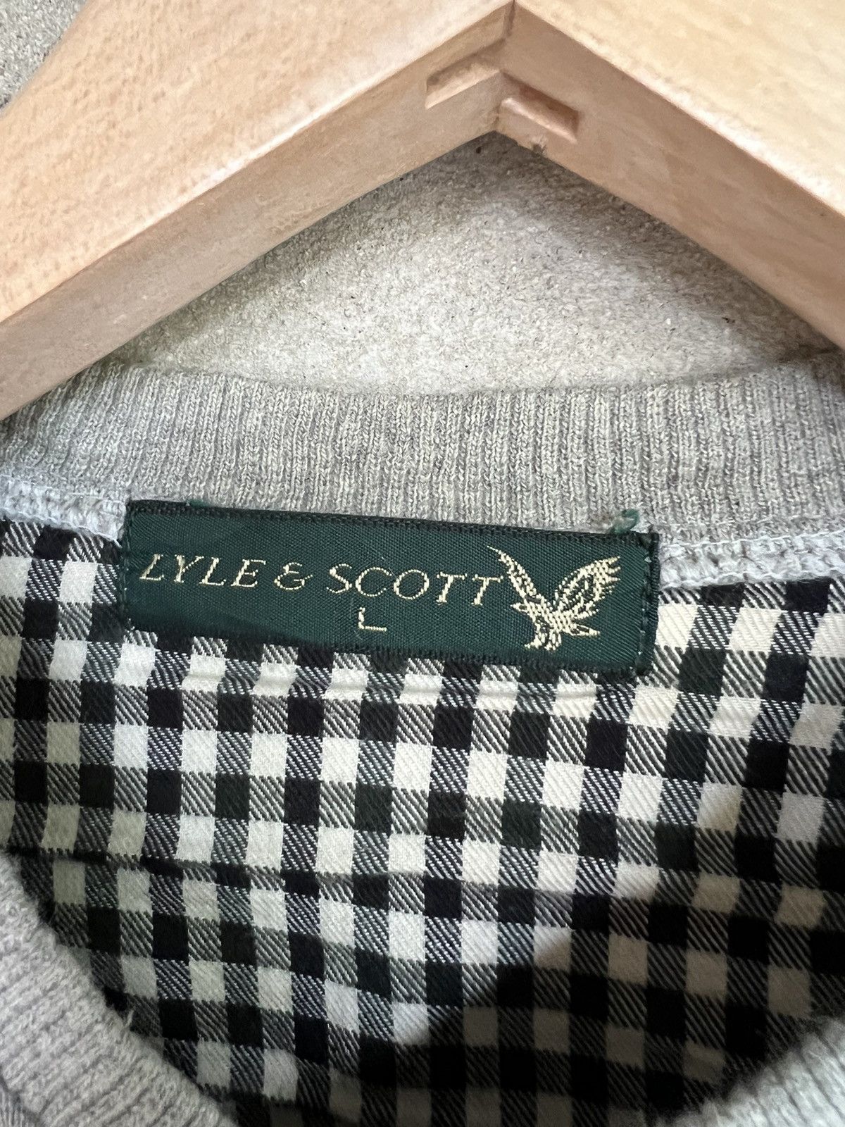 Lyle & Scott Vintage Lyle&Scott Small Logo Sweatshirt Size US L / EU 52-54 / 3 - 4 Thumbnail