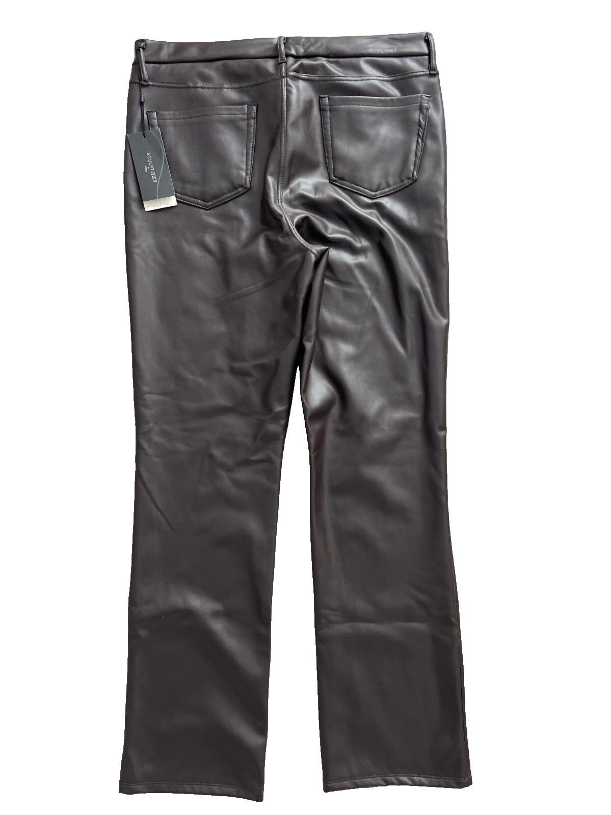 NYDJ NYDJ Marilyn Faux Leather Straight Leg Pants in Cordovan 14 Size 36" / US 14 / IT 50 - 5 Thumbnail