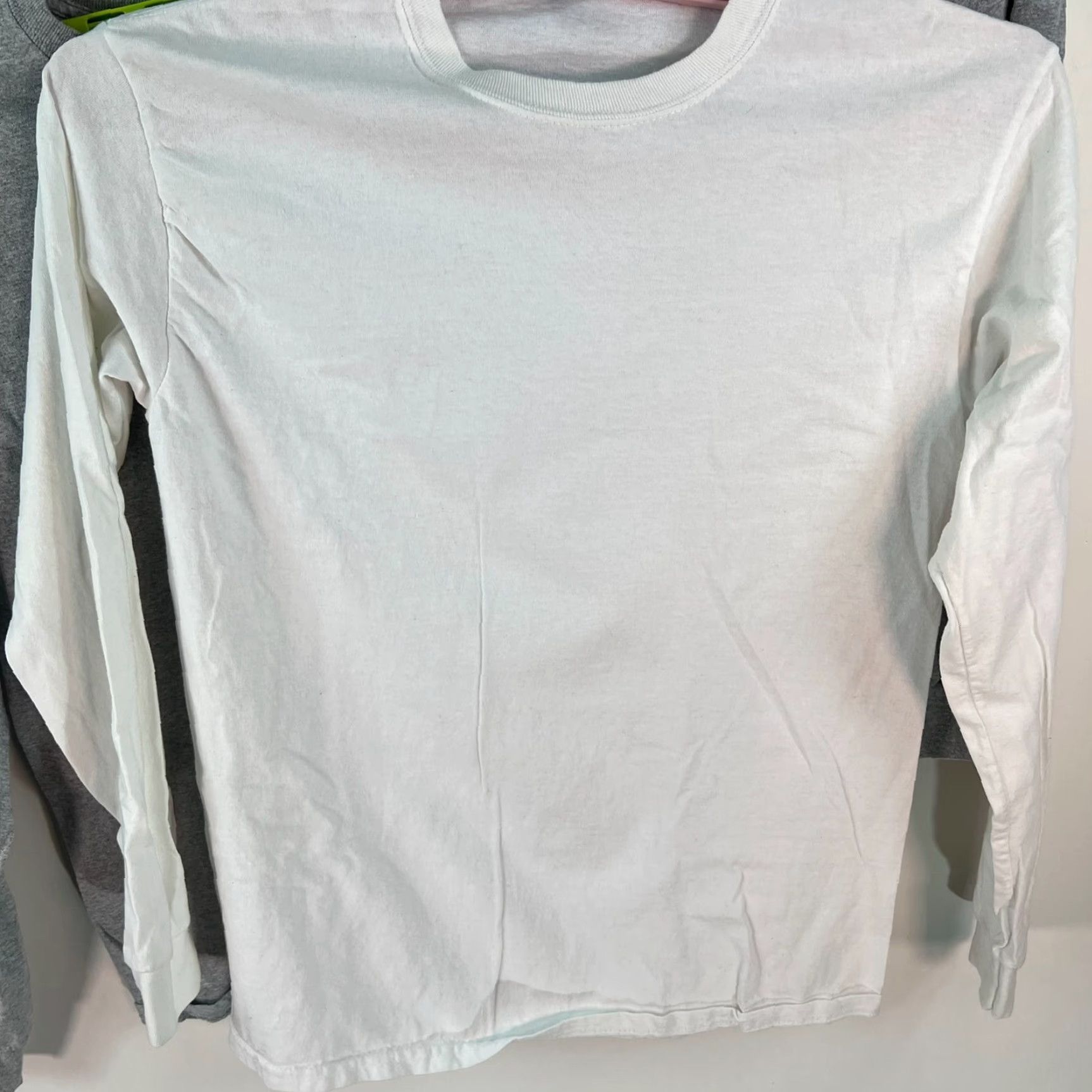 Gildan VINTAGE? No. Pack Of 3 Gildan Mens Crew Neck Long Sleeve Casual Gray White T-Shirts Size M Size US M / EU 48-50 / 2 - 2 Thumbnail