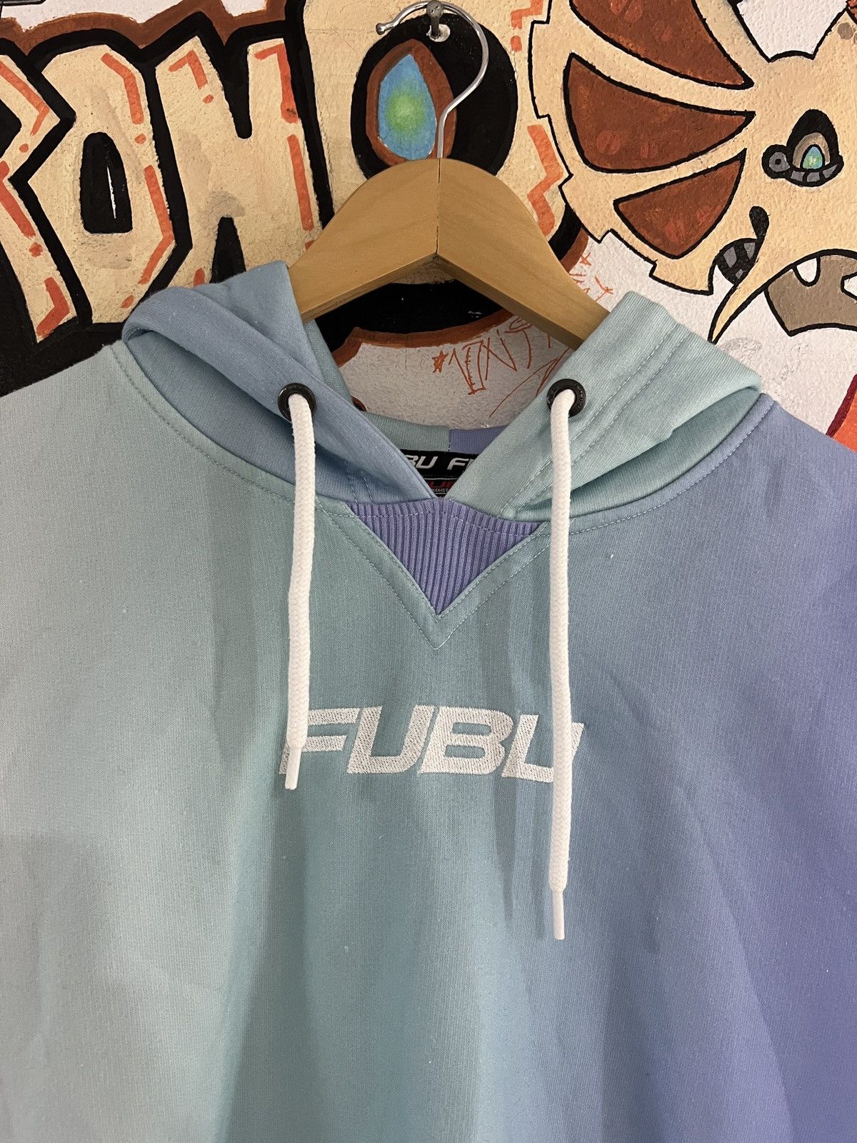 Fubu Vintage Fubu Hoodie Size US S / EU 44-46 / 1 - 2 Thumbnail