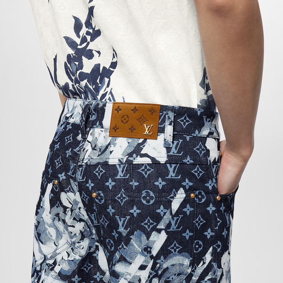 Louis Vuitton Louis Vuitton Monogram Flower Graphic Denim Jeans Size US 32 / EU 48 - 12 Thumbnail