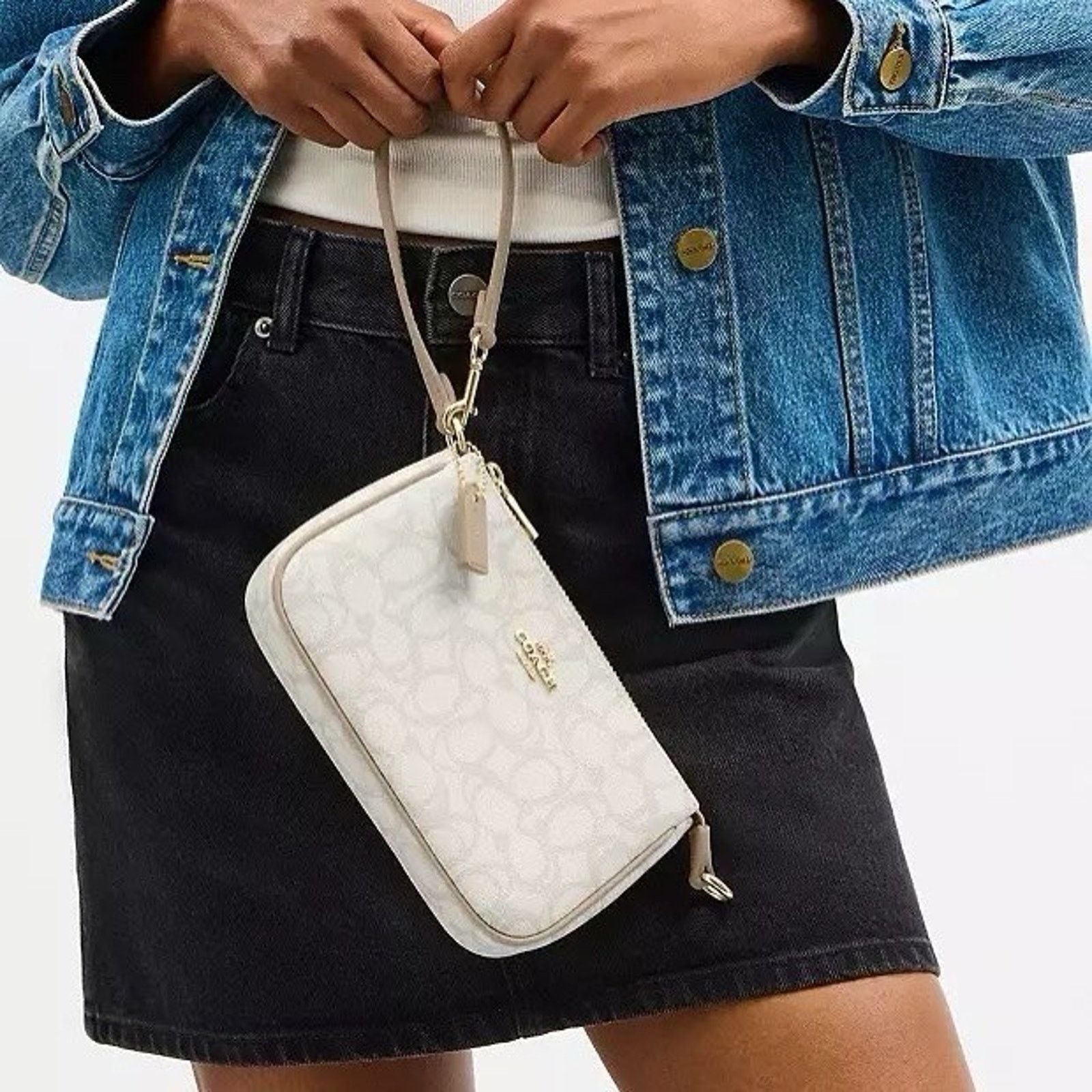 Coach NWT Coach Nolita 19 In Sketch Signature Gold/Ivory CBM72 Size ONE SIZE - 4 Thumbnail