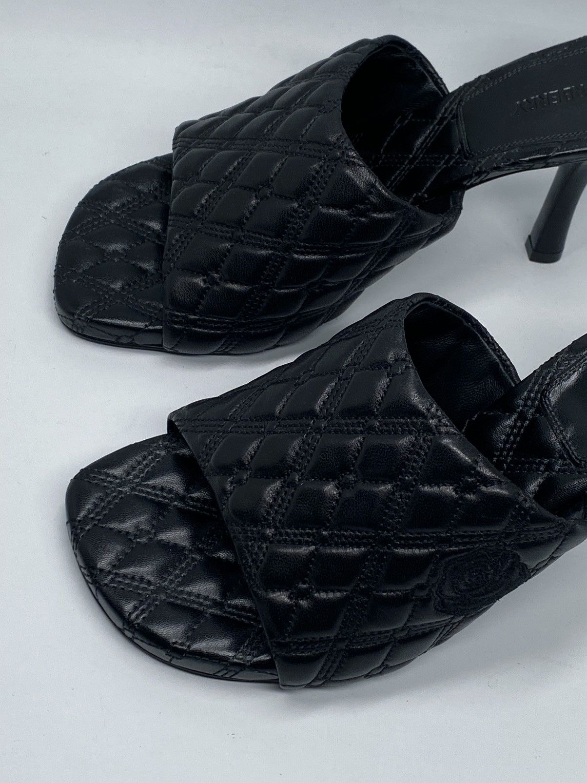 Burberry Burberry Quilted Leather Mules size 37 Size US 7 / IT 37 - 7 Thumbnail