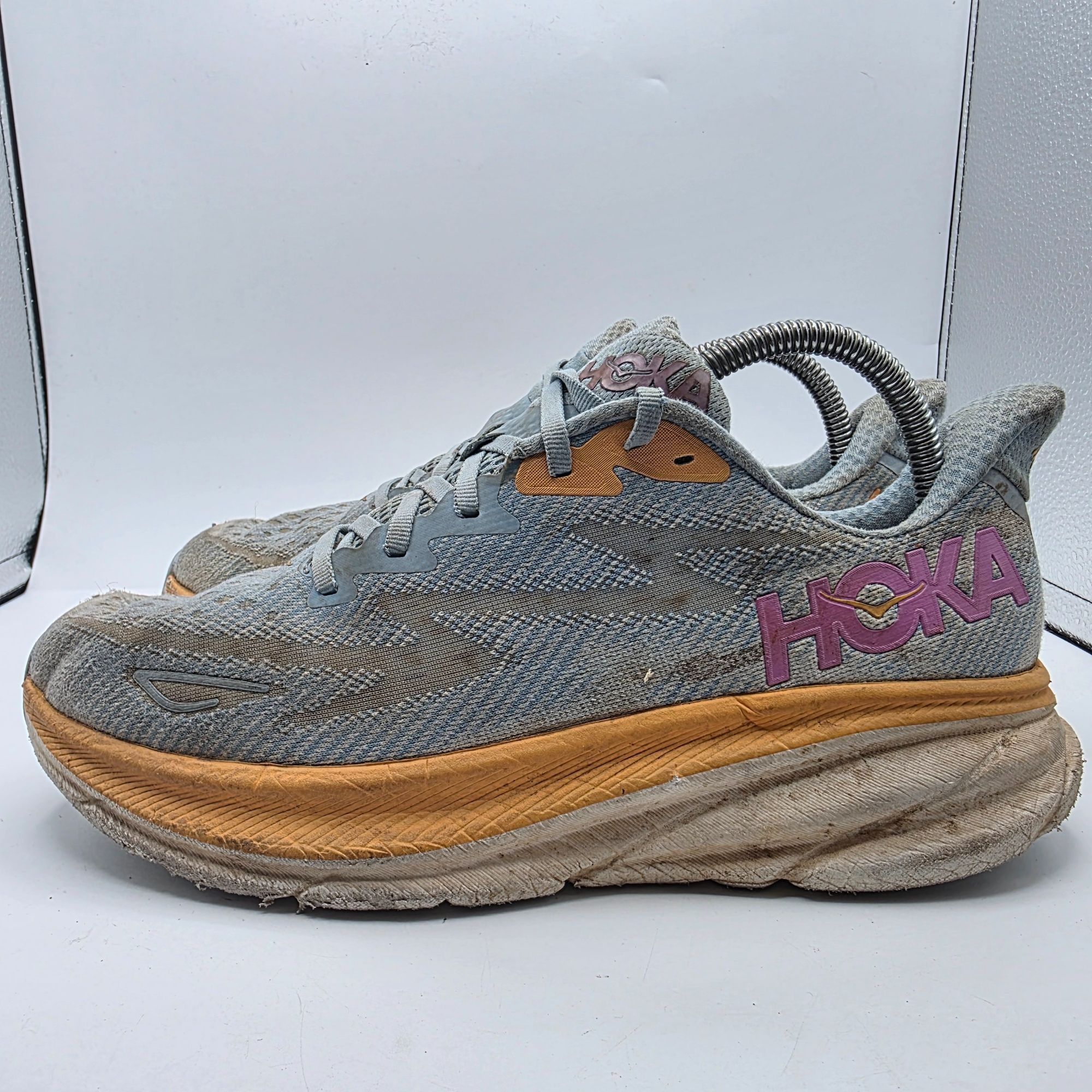 Hoka Hoka One One Clifton 9 Womens Sise 9 B Gray Orange Athletic Size US 9 / IT 39 - 13 Thumbnail