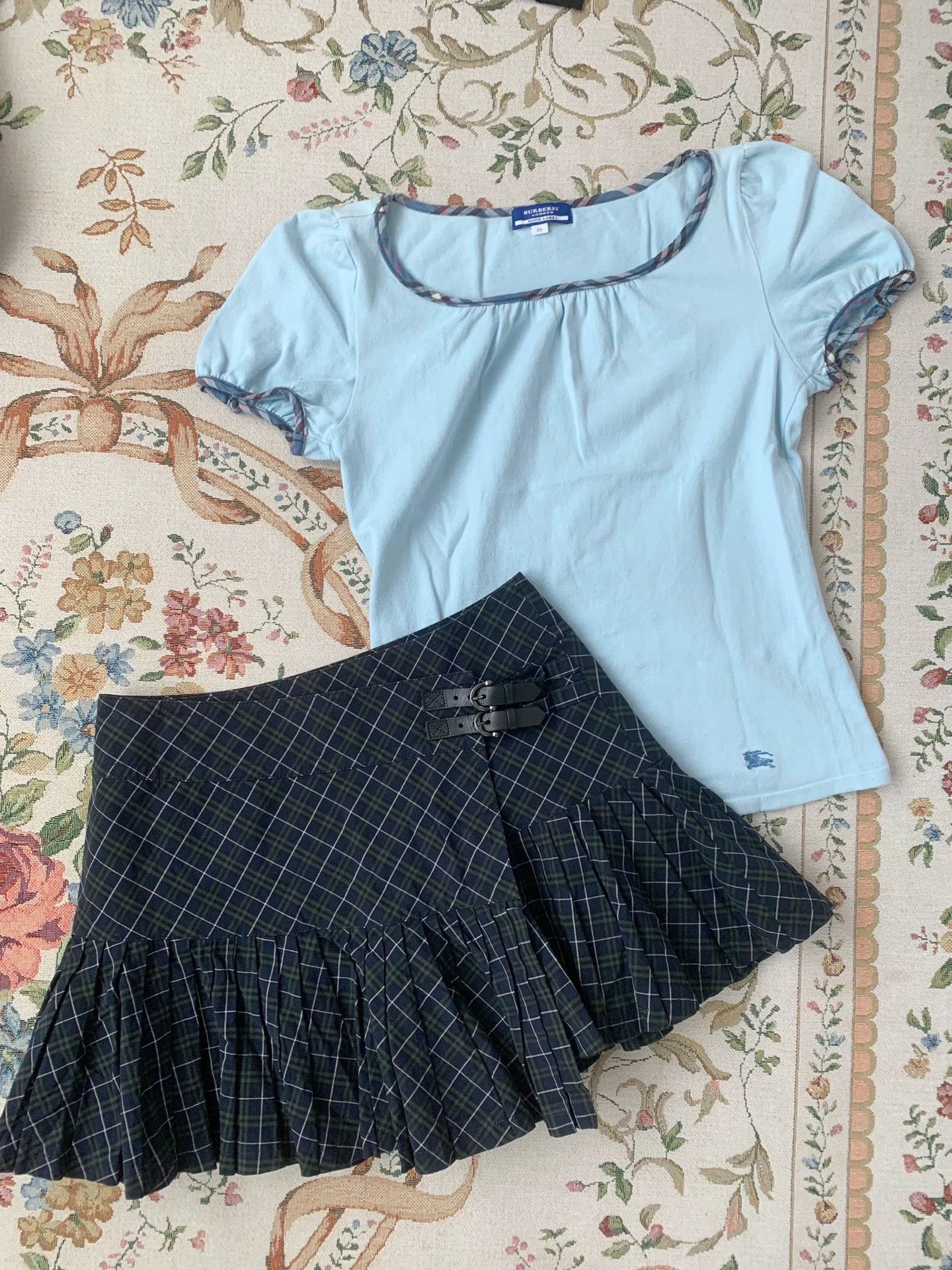 Burberry Burberry Green Plaid Pleated Skirt - dmc Size US 28 / EU 44 - 1 Thumbnail