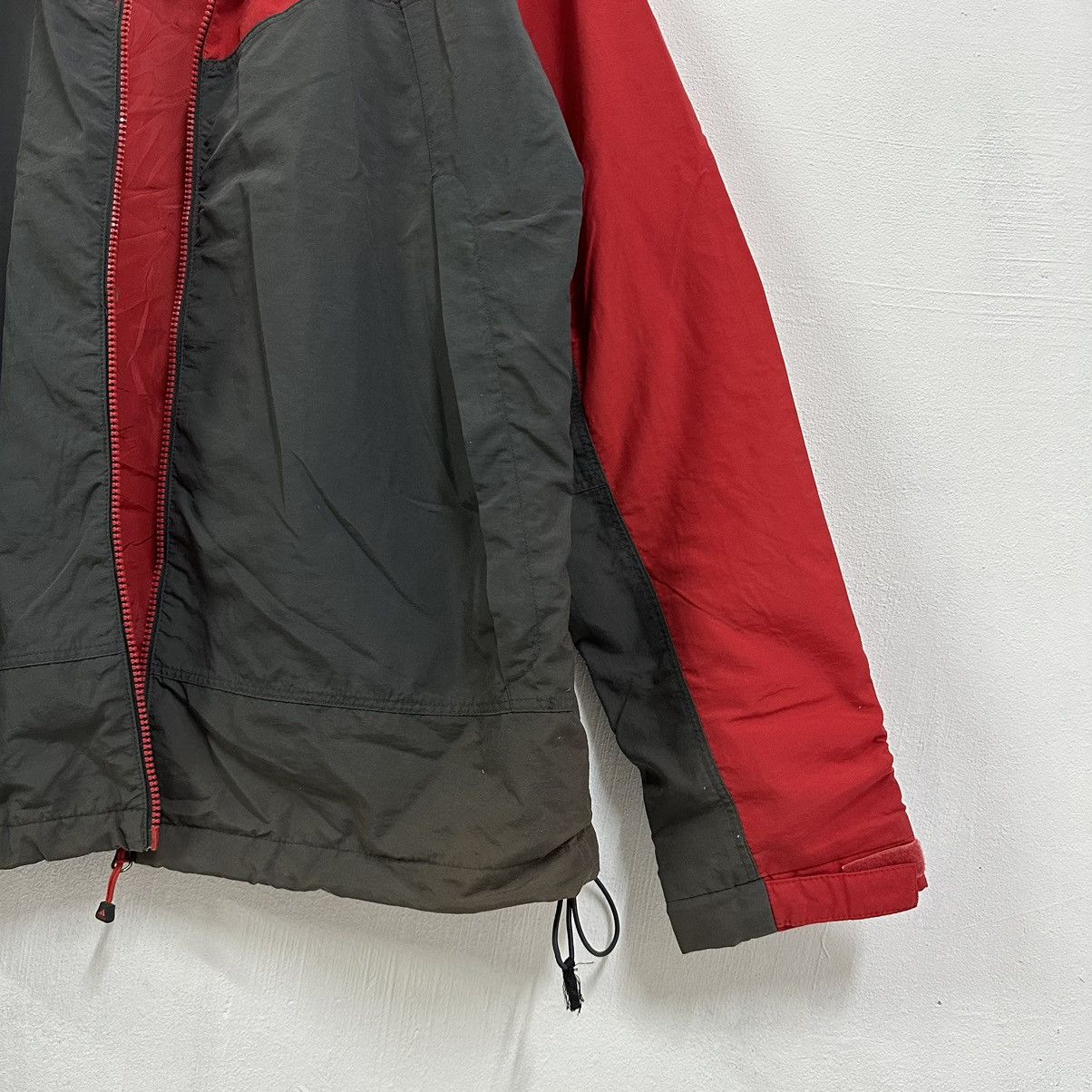 Adidas Vintage Adidas Sweater Raincoat Waterproof With Hoodies Size US L / EU 52-54 / 3 - 3 Thumbnail