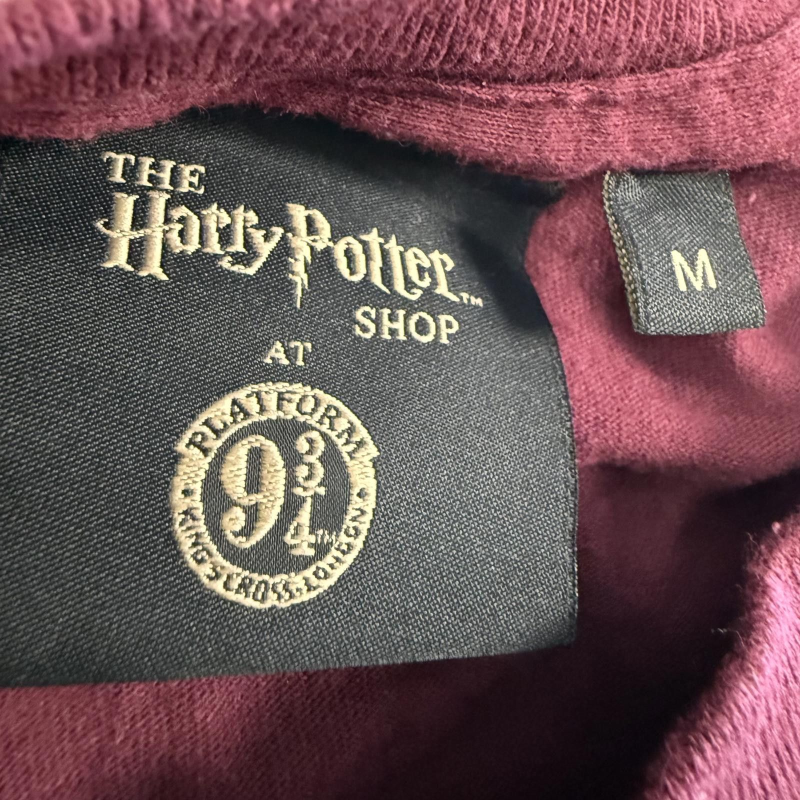 Designer Official Harry Potter Shop Hogwarts Crest T-Shirt M Size US M / EU 48-50 / 2 - 5 Thumbnail