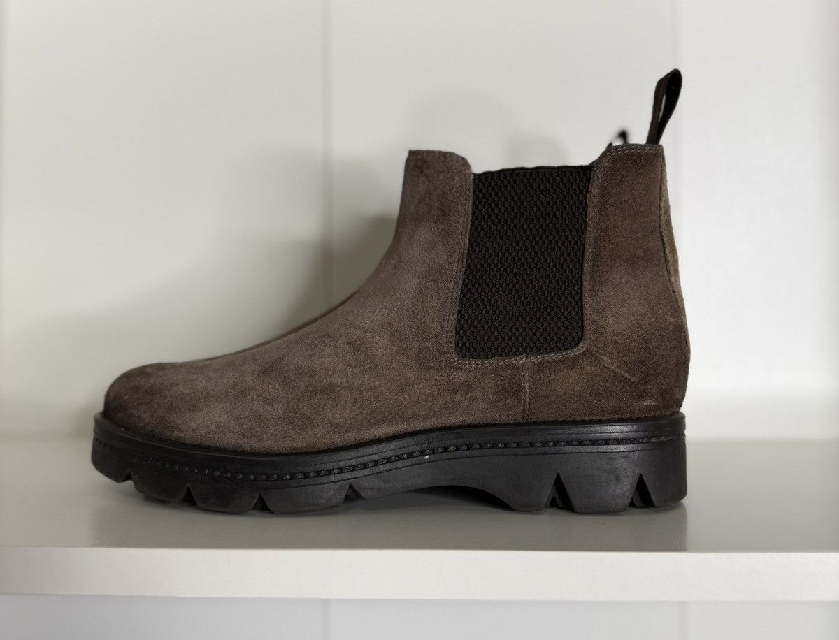 Santoni Santoni Suede Leather Chelsea Boots size 36.5 Size US 6.5 / IT 36.5 - 1 Thumbnail