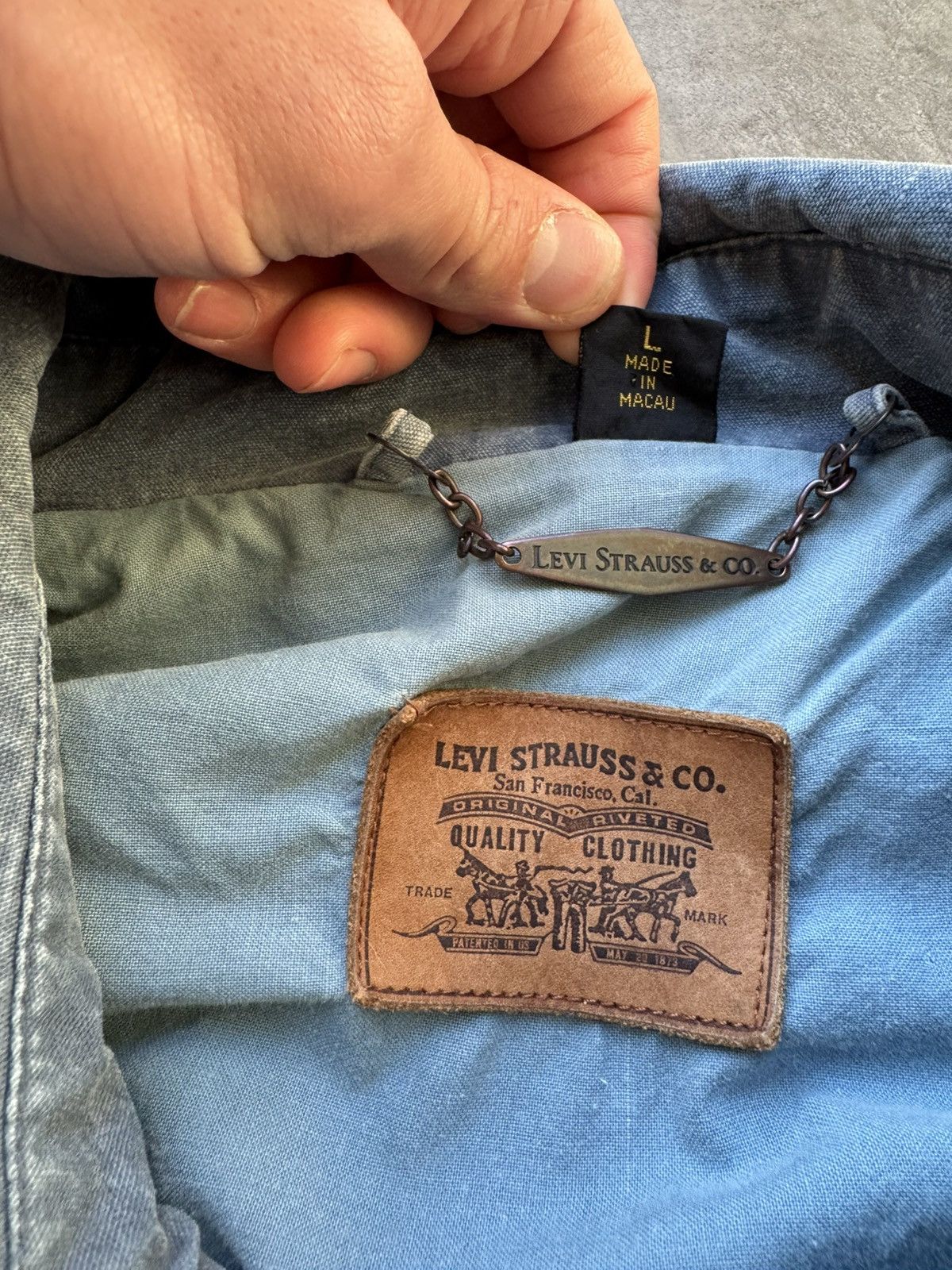 Levi's Vintage Levi’s Bomber Jacket 80’s/90’s Blueish Grey Denim Size US L / EU 52-54 / 3 - 4 Thumbnail