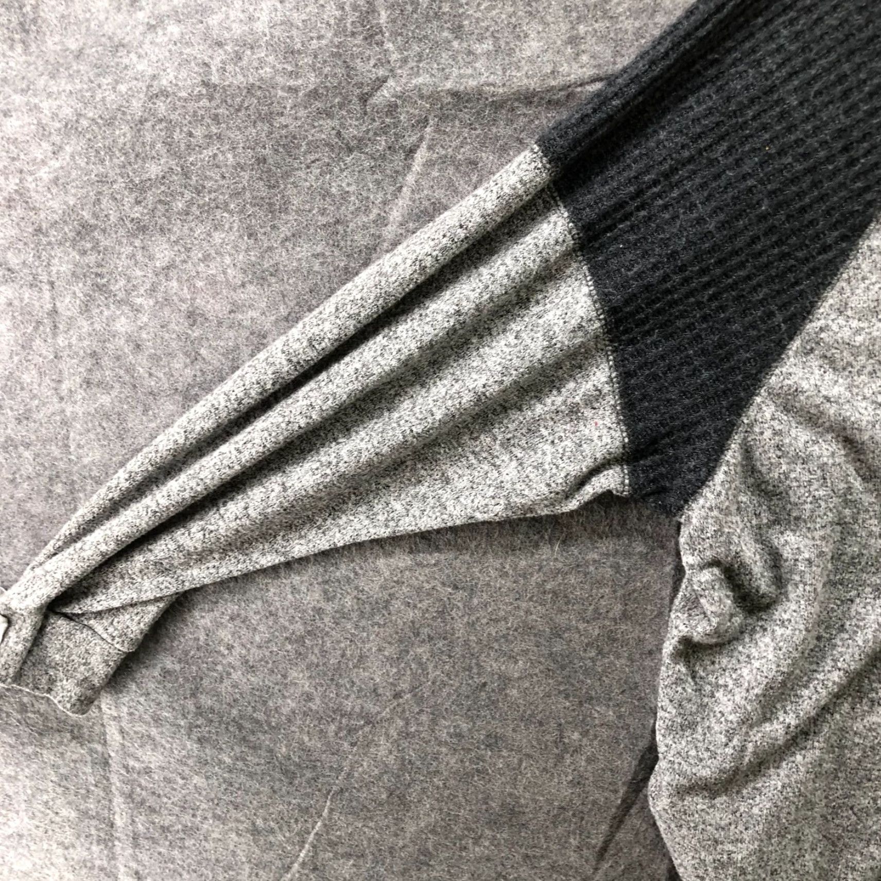 Billabong Billabong Oversized Raglan T Shirt Womens S Gray Long Sleeve Jersey Heather Size S / US 4 / IT 40 - 6 Thumbnail