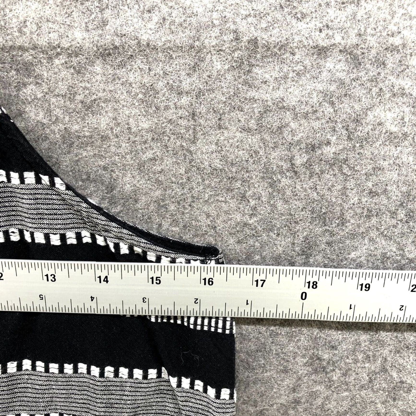 Old Navy Old Navy Cotton Jacquard Black White Sleeveless Shift Dress Womens Small Size S / US 4 / IT 40 - 6 Thumbnail