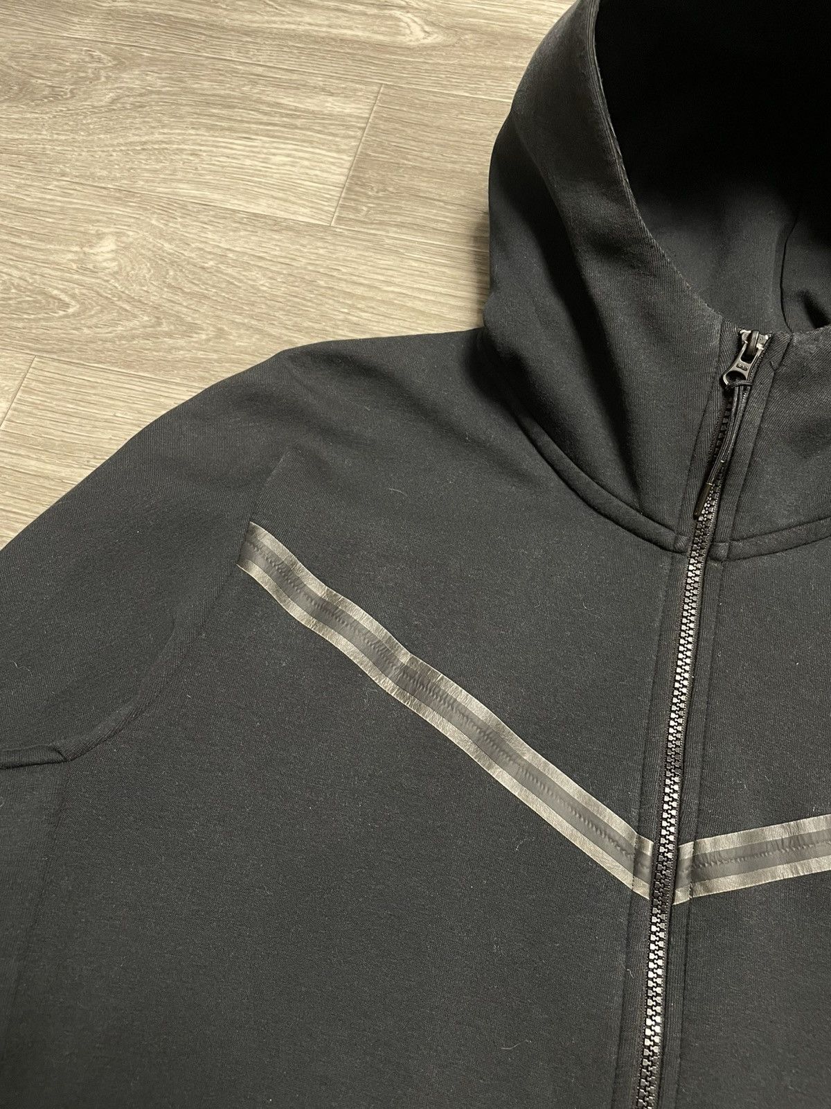 Nike Nike Tech Fleece Black Zip-Up Hoodie Size US L / EU 52-54 / 3 - 9 Thumbnail