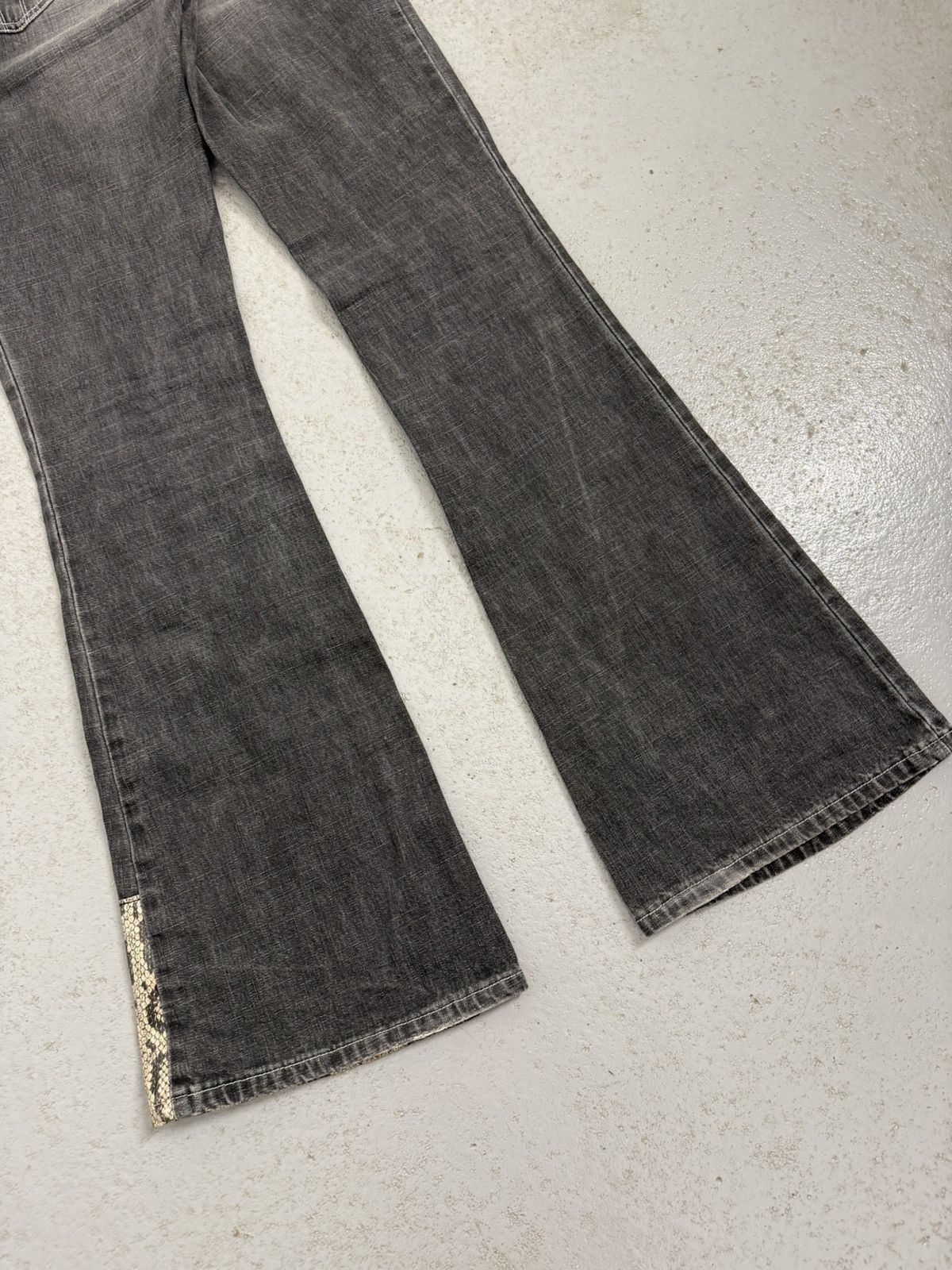 Miss Sixty Miss Sixty Flared Low Rise Jeans Size 29" - 12 Thumbnail