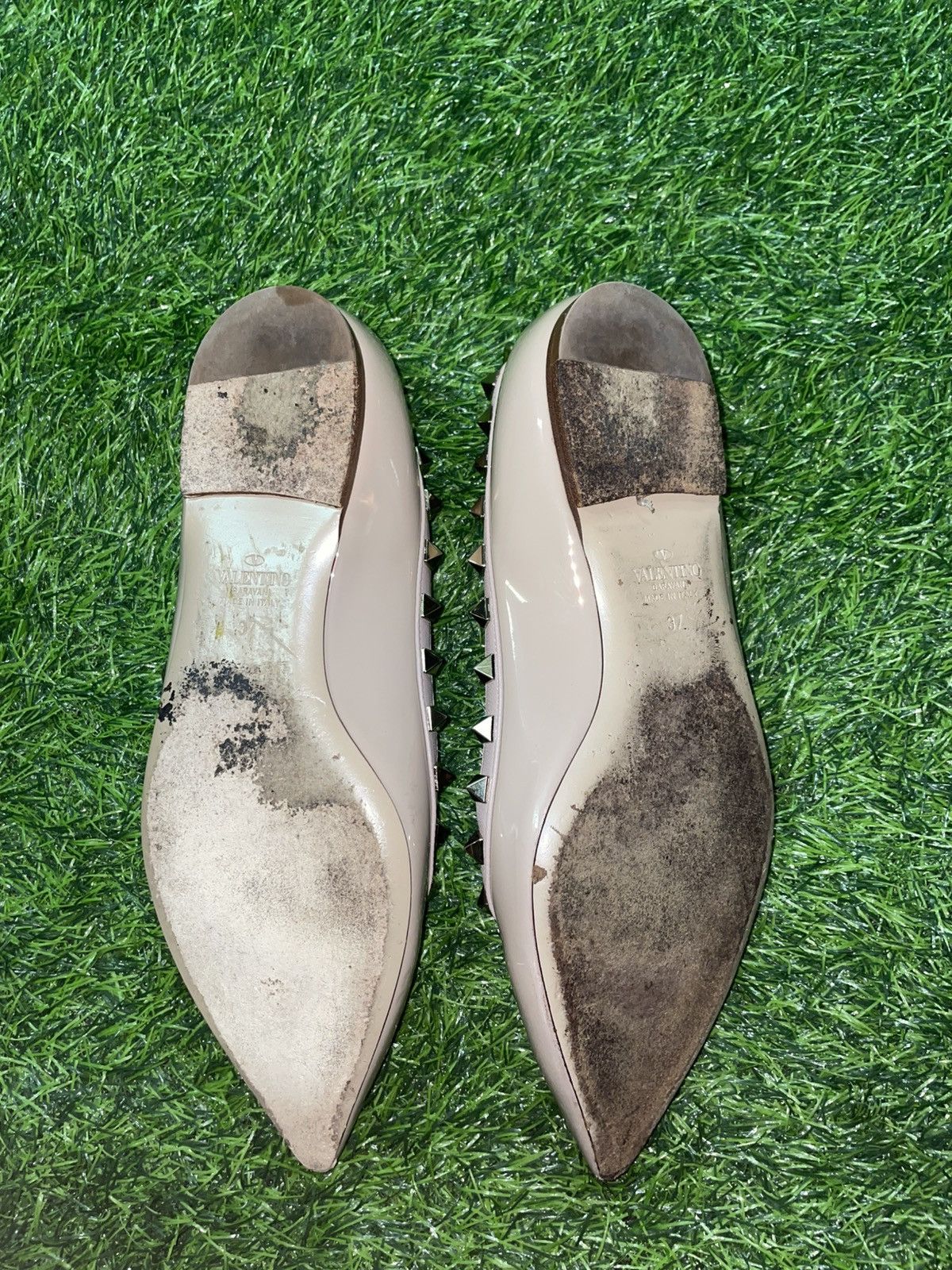 Valentino Valentino Garavani Women shoes Balerina flats 37/6.5 Ivory Size US 6.5 / IT 36.5 - 7 Thumbnail