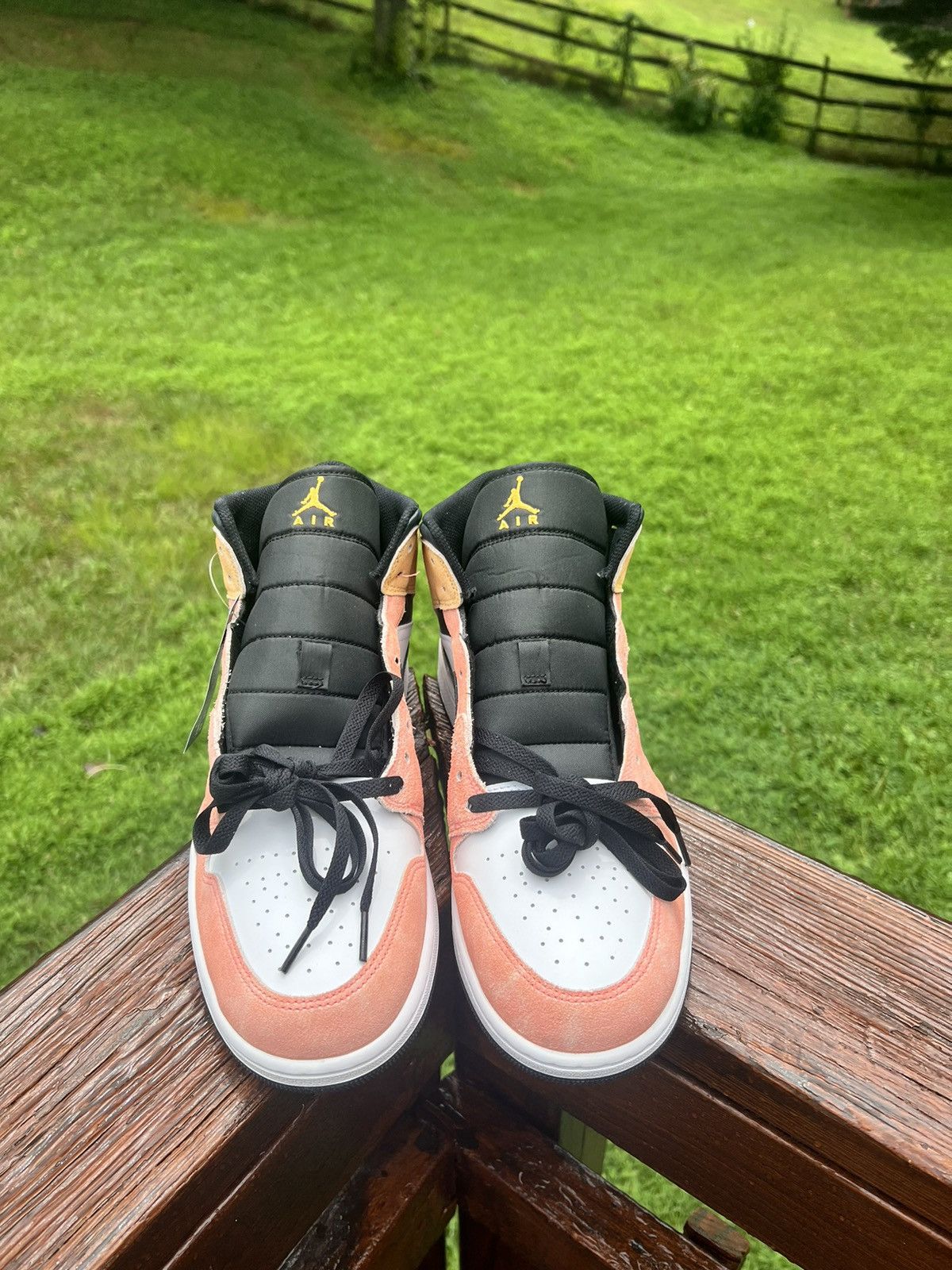 Jordan Brand Jordan 1 Mid SE MAGIC EMBER/SUNDIAL-WHITE-BLACK Size US 12 / EU 45 - 2 Thumbnail
