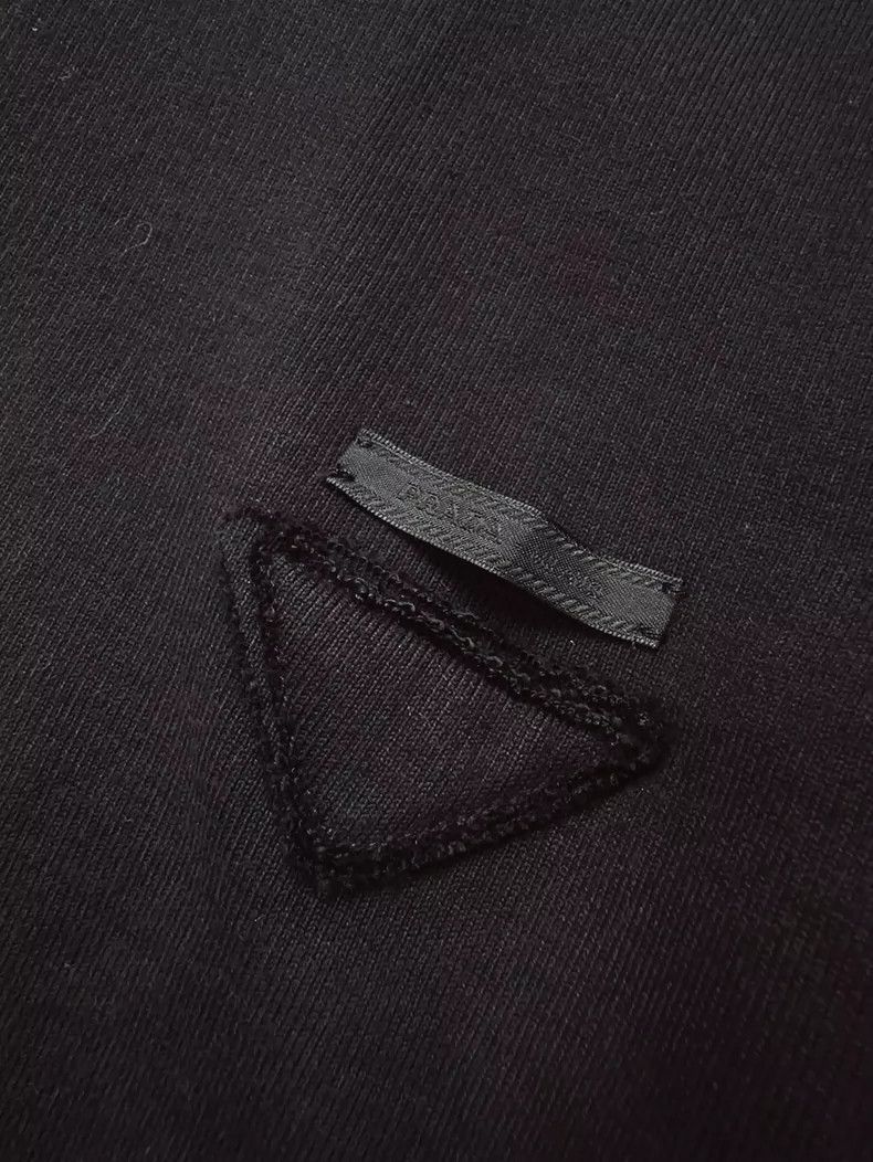 Prada Black Sweatshirt with Ostrich Feather Cuffs-2506 Size L / US 10 / IT 46 - 4 Thumbnail
