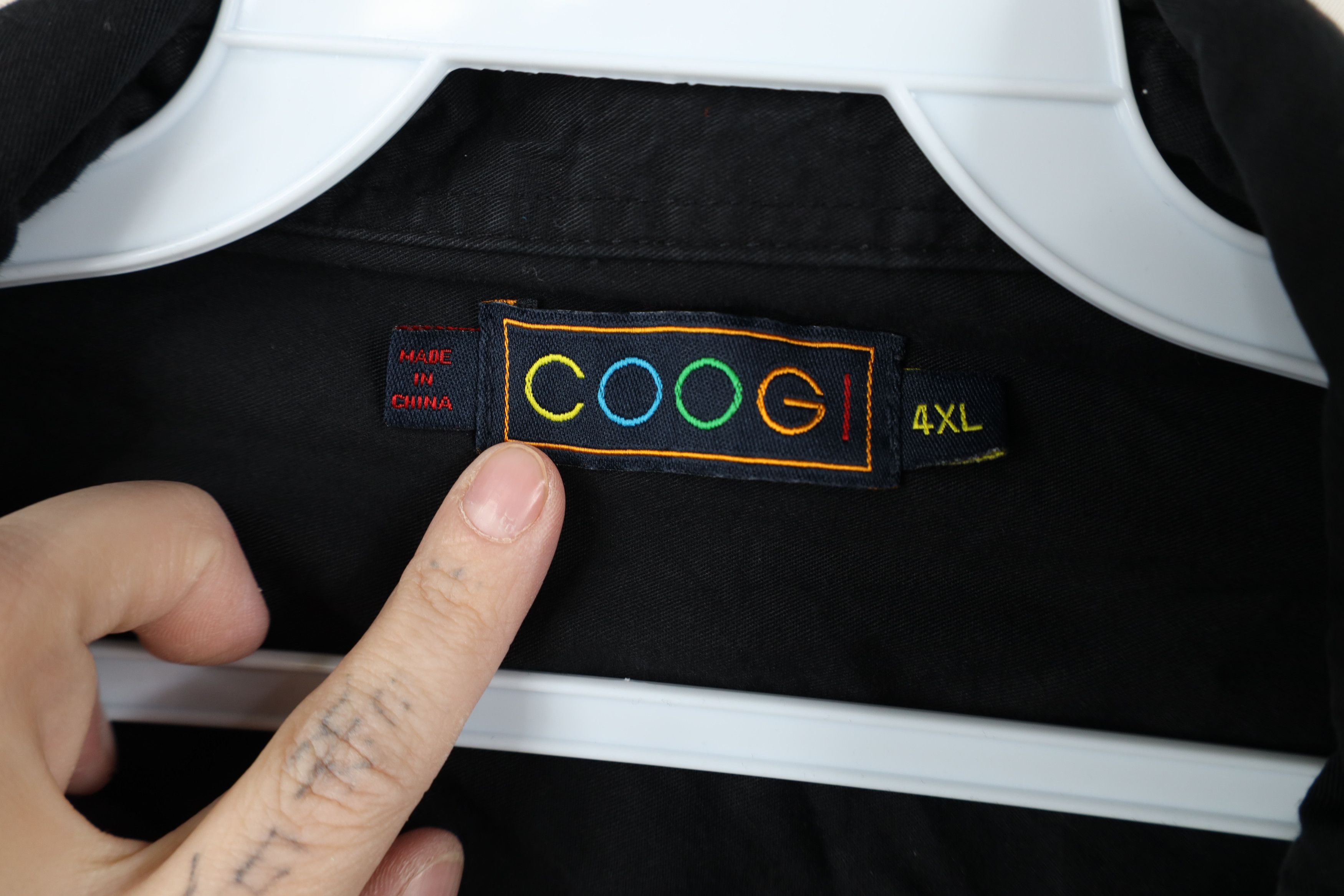 Vintage Vintage Coogi Spell Out Military Style Collared Button Shirt Size US XXL / EU 58 / 5 - 9 Thumbnail