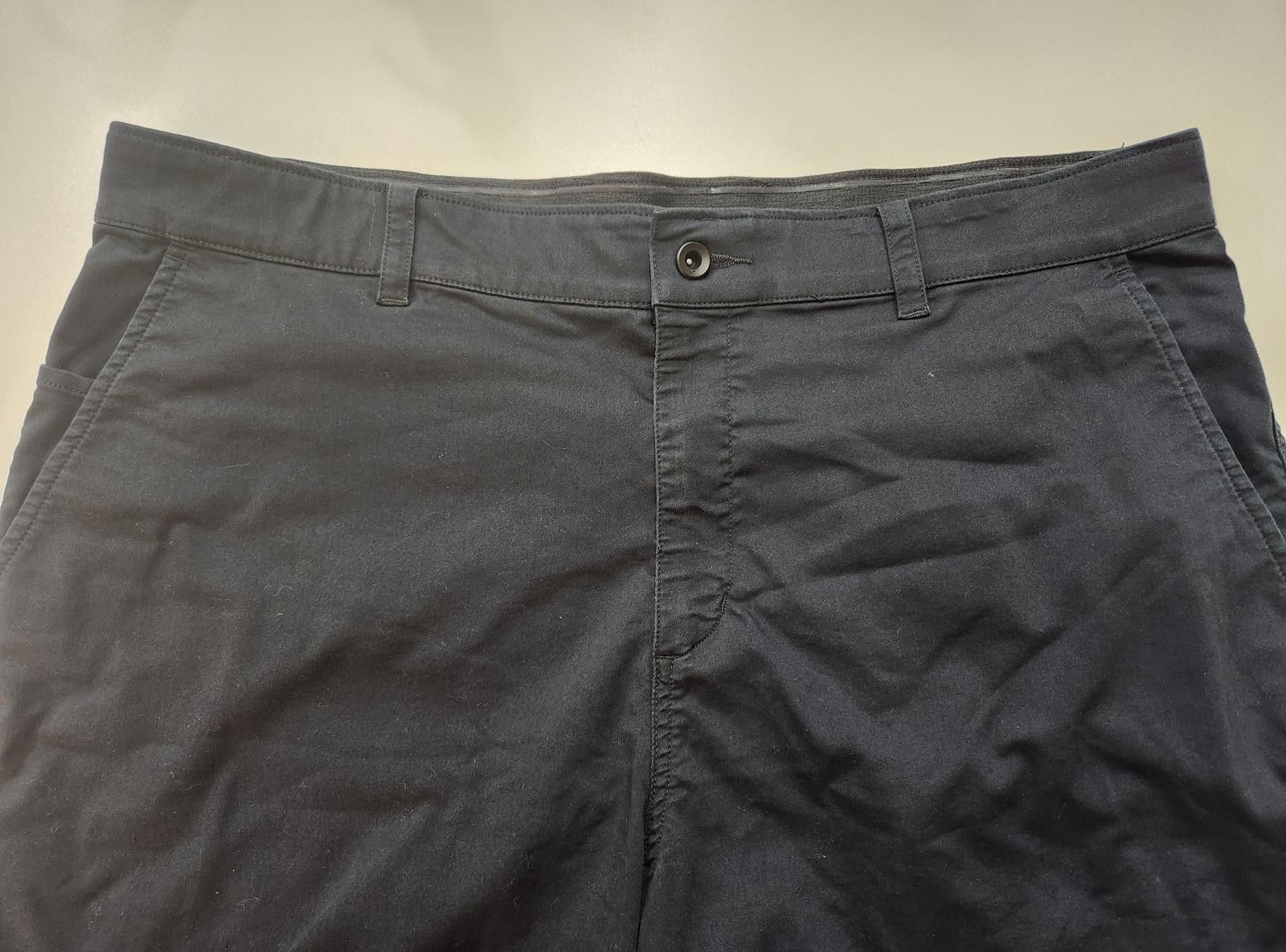 Nike Nike Dri-Fit UV UPF40+ Chino Golf Shorts Men 38 Black Size US 32 / EU 48 - 9 Thumbnail
