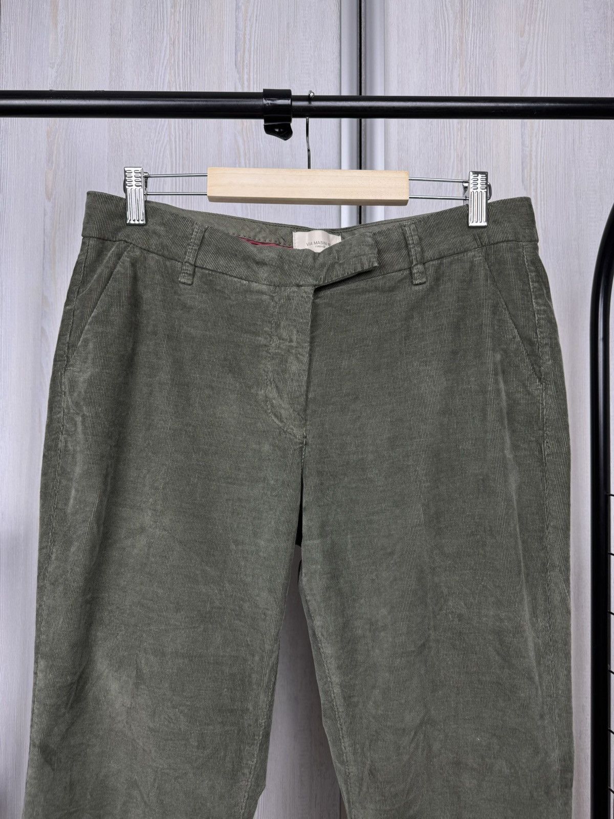 Designer Via Masini 80 Firenze Khaki Green flared corduroy pants Size 30" / US 8 / IT 44 - 4 Thumbnail