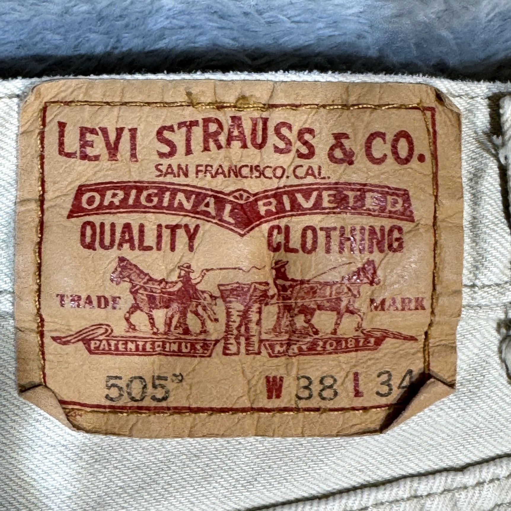 Levi's Levis 505 Jeans Mens 38x34 Beige Regular Fit Straight Leg Denim Pants Cotton Zip Size US 38 / EU 54 - 3 Thumbnail