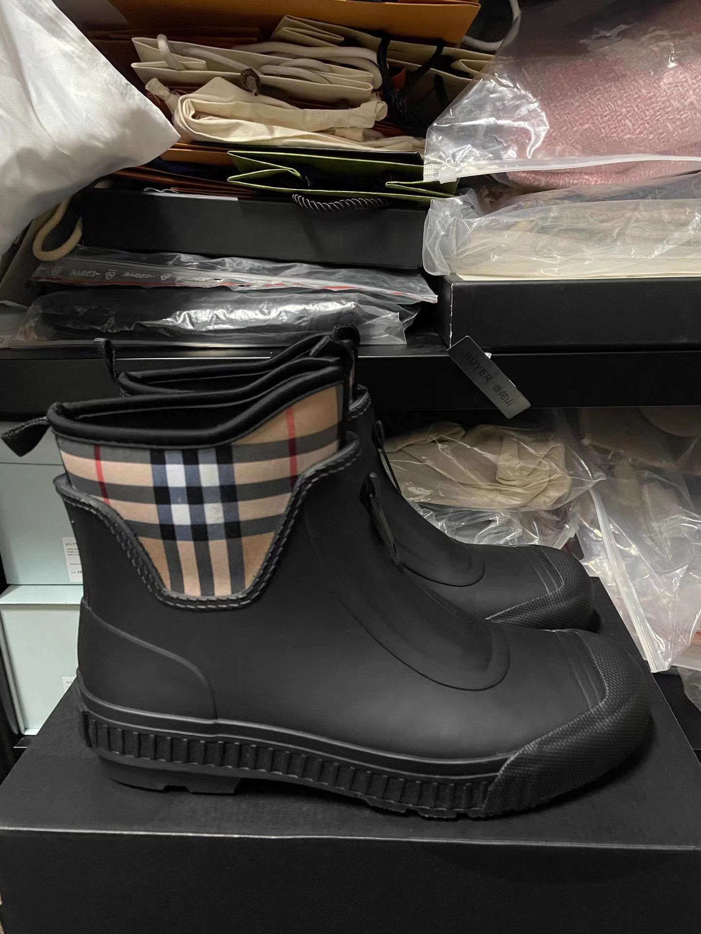 Burberry Burberry Check Black Rain Boots K6 Size US 9 / IT 39 - 3 Thumbnail