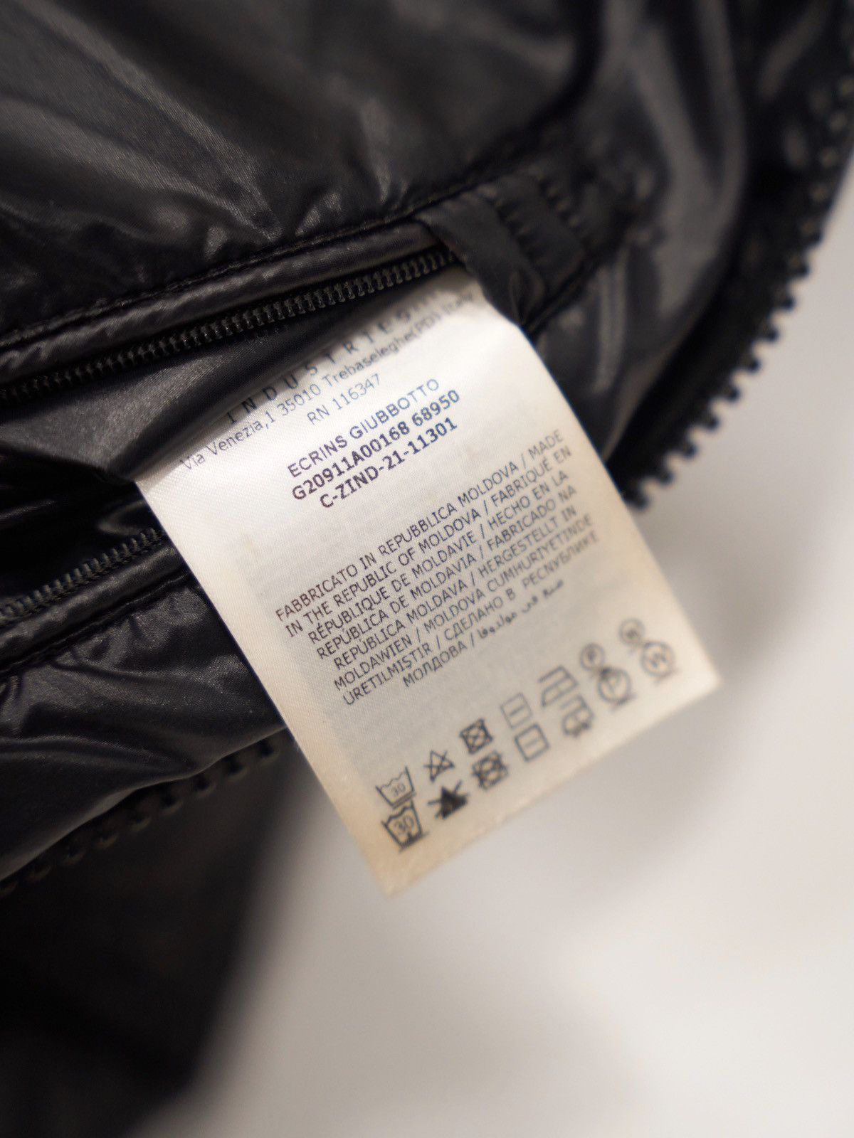 Moncler Moncler Ecrins “Black” Size US XL / EU 56 / 4 - 17 Thumbnail