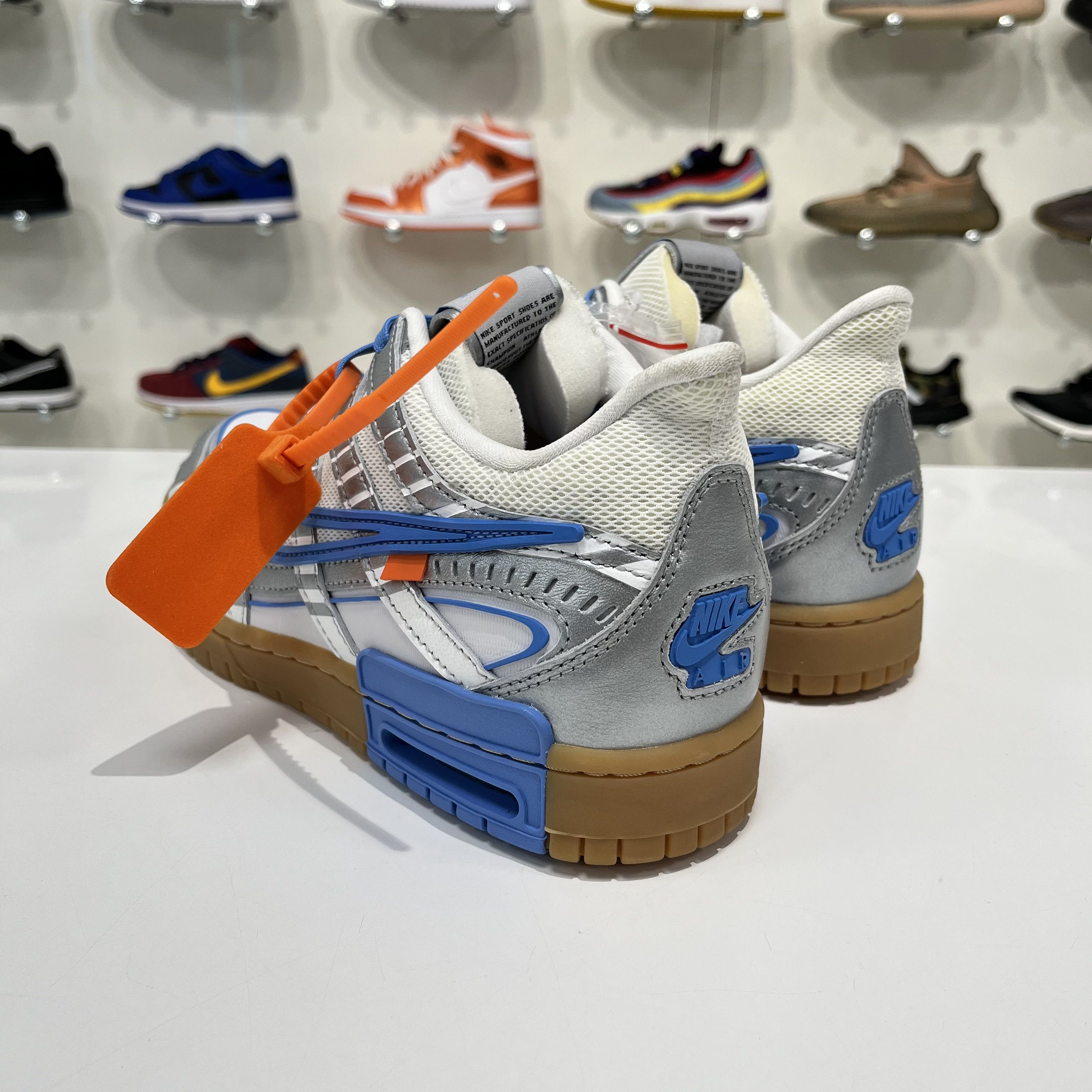 Nike × Off-White NIKE DUNK RUBBER LOW X OFF-WHITE UNIVERSITY BLUE Size US 9.5 / EU 42-43 - 4 Thumbnail