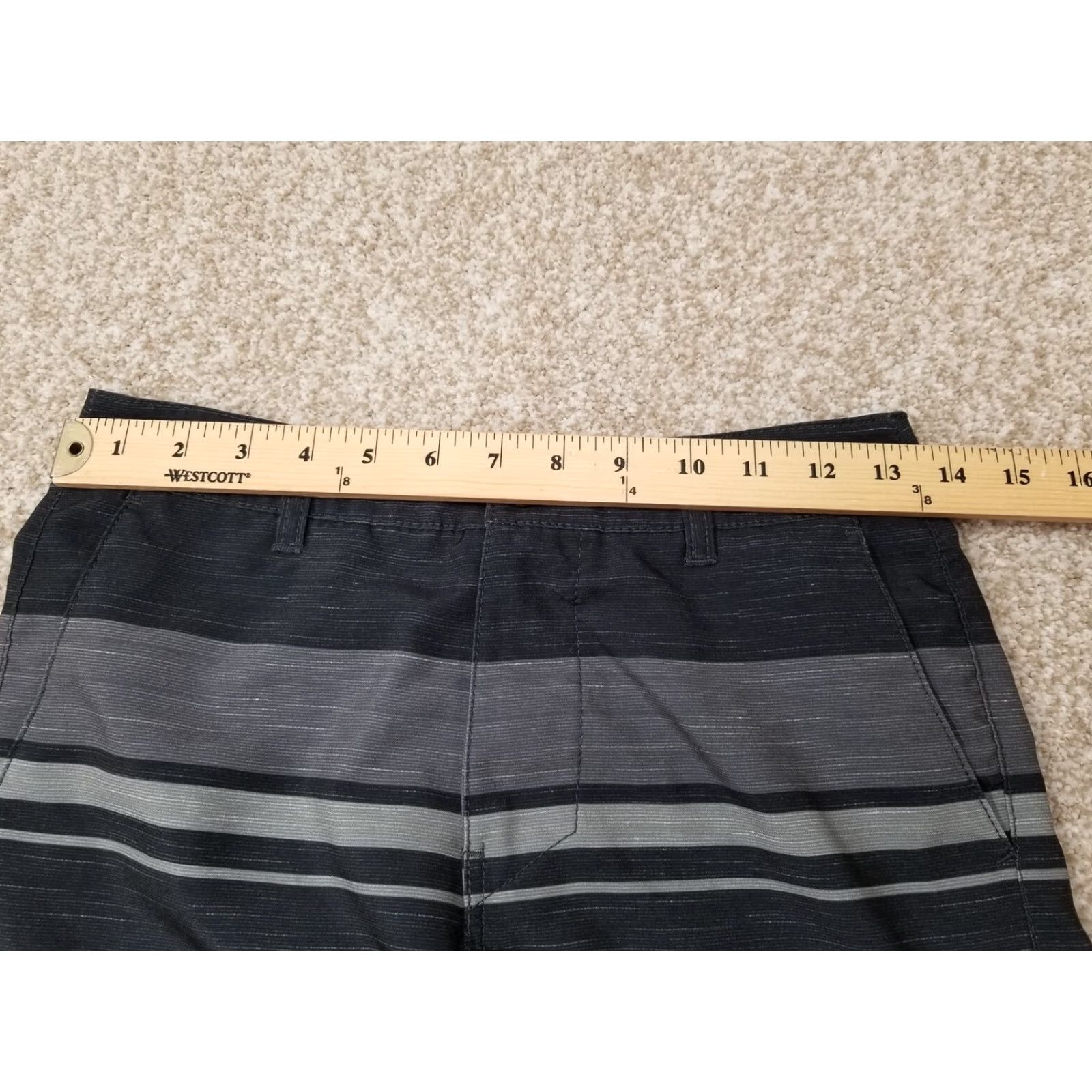 Rip Curl Rip Curl Boardwalk Walkshort Mens 26 Grey Stripe Board Shorts Surfing Swim Bottoms Regular 100% Polyester Womens? Size US 26 / EU 42 - 6 Thumbnail