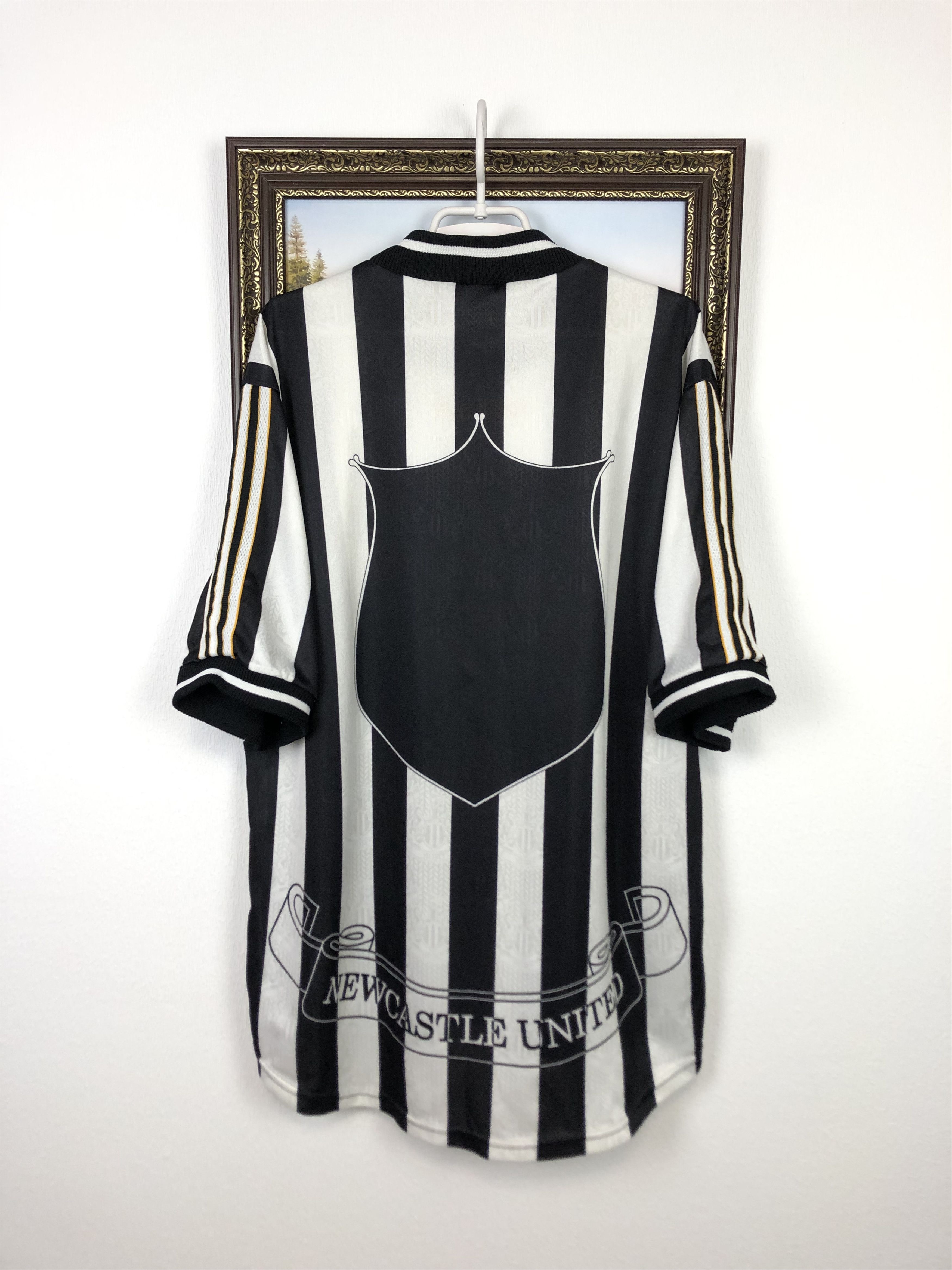 Adidas Newcastle football shirt 1997 Soccer Adidas Tee Trikot Size US XL / EU 56 / 4 - 8 Thumbnail