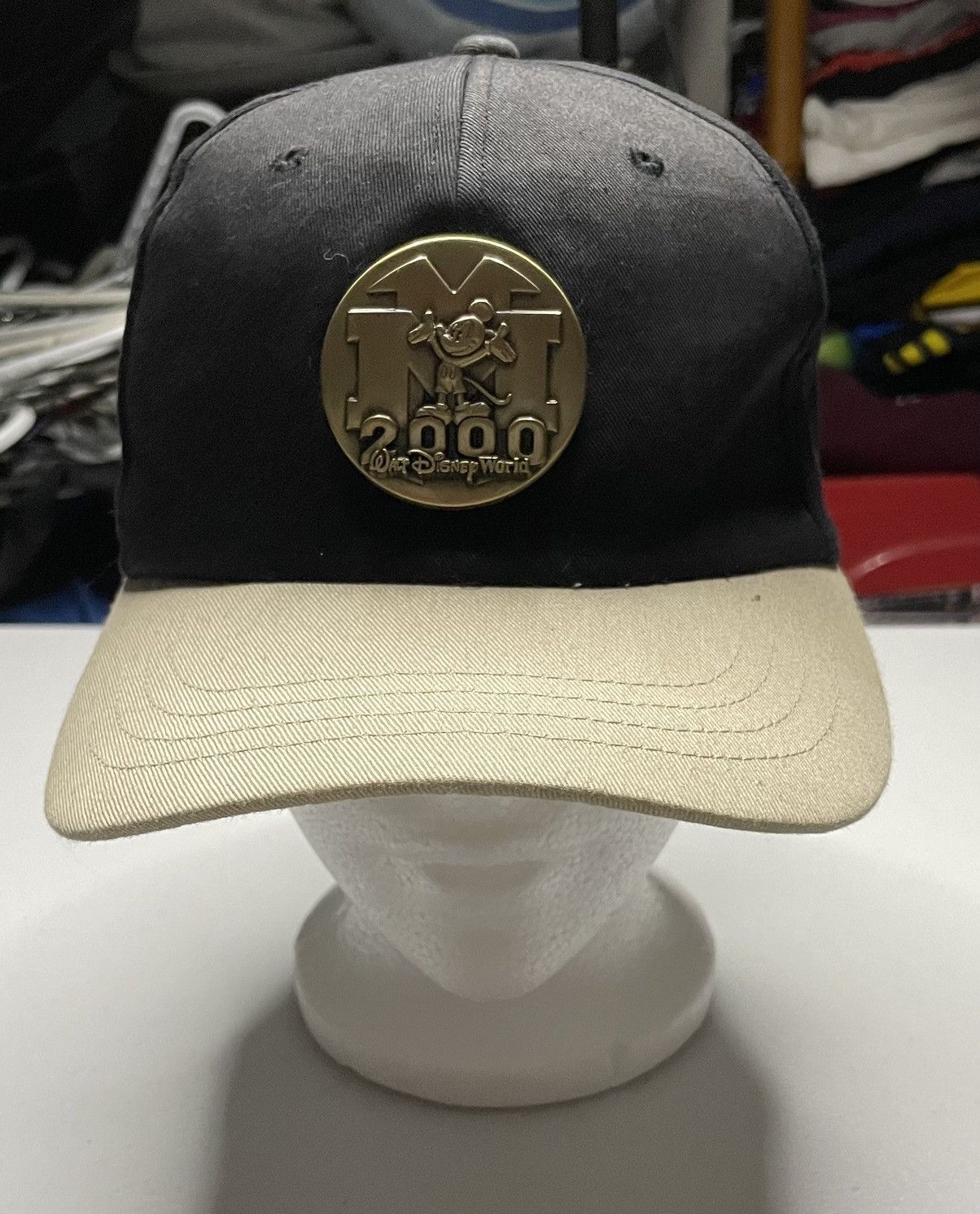 Vintage Vintage Y2K Walt Disney world Mickey Mouse StrapBack hat Size ONE SIZE - 1 Thumbnail
