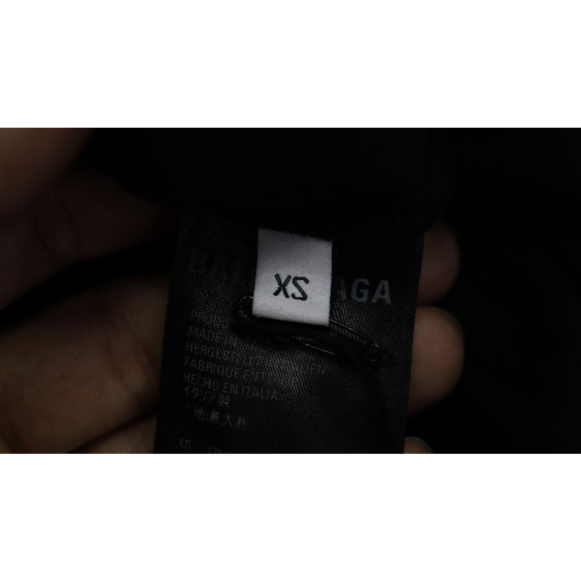 Balenciaga o1rshd1 Political Campaign Distressed Logo Cotton Hoodie Size US XS / EU 42 / 0 - 9 Thumbnail