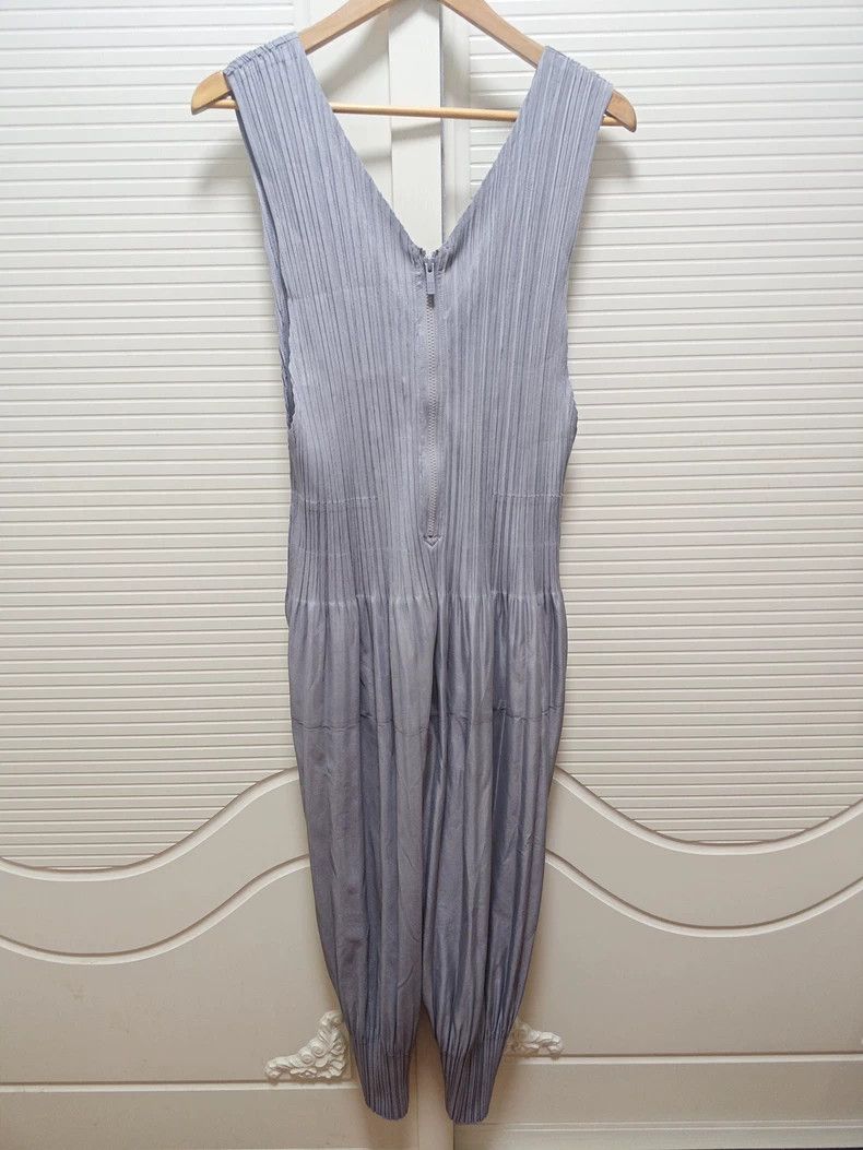 Issey Miyake Issey Miyake size:3 Light grey puff pants Size 42" / US 20 - 1 Thumbnail