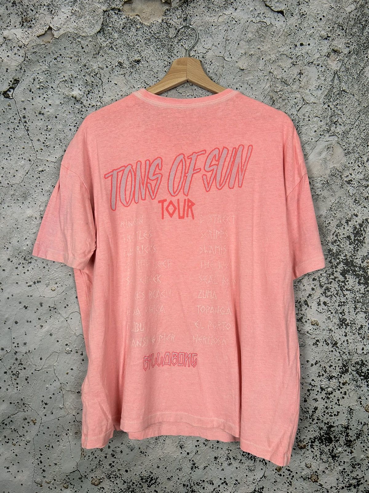 Billabong Vintage Billabong Surf Style Skateboards Tour Tee Hype Y2K Size US XS / EU 42 / 0 - 4 Thumbnail