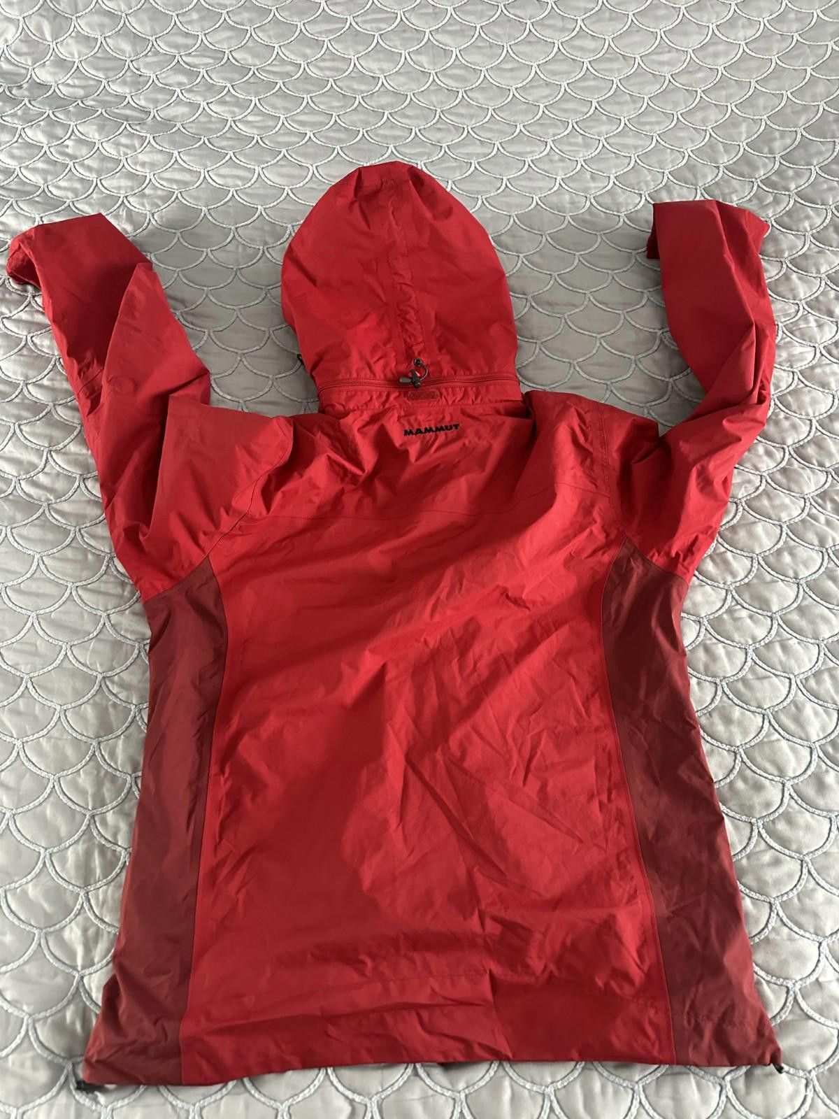 Mammut WOMENS MAMMUT DRYTECH WATERPROOF JACKET RED SIZE XL Size XL / US 12-14 / IT 48-50 - 5 Thumbnail