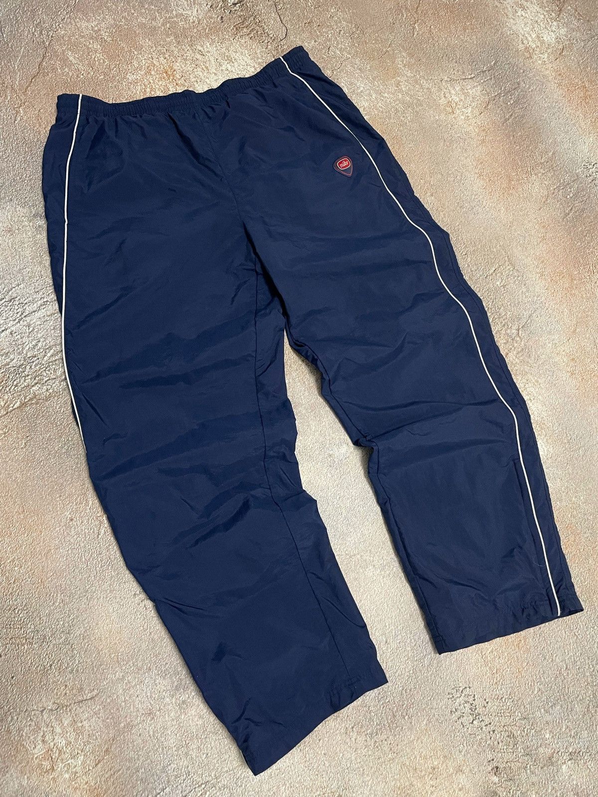 Nike Vintage Nike Nylon Drill Navy Track Pants Size US 38 / EU 54 - 1 Thumbnail