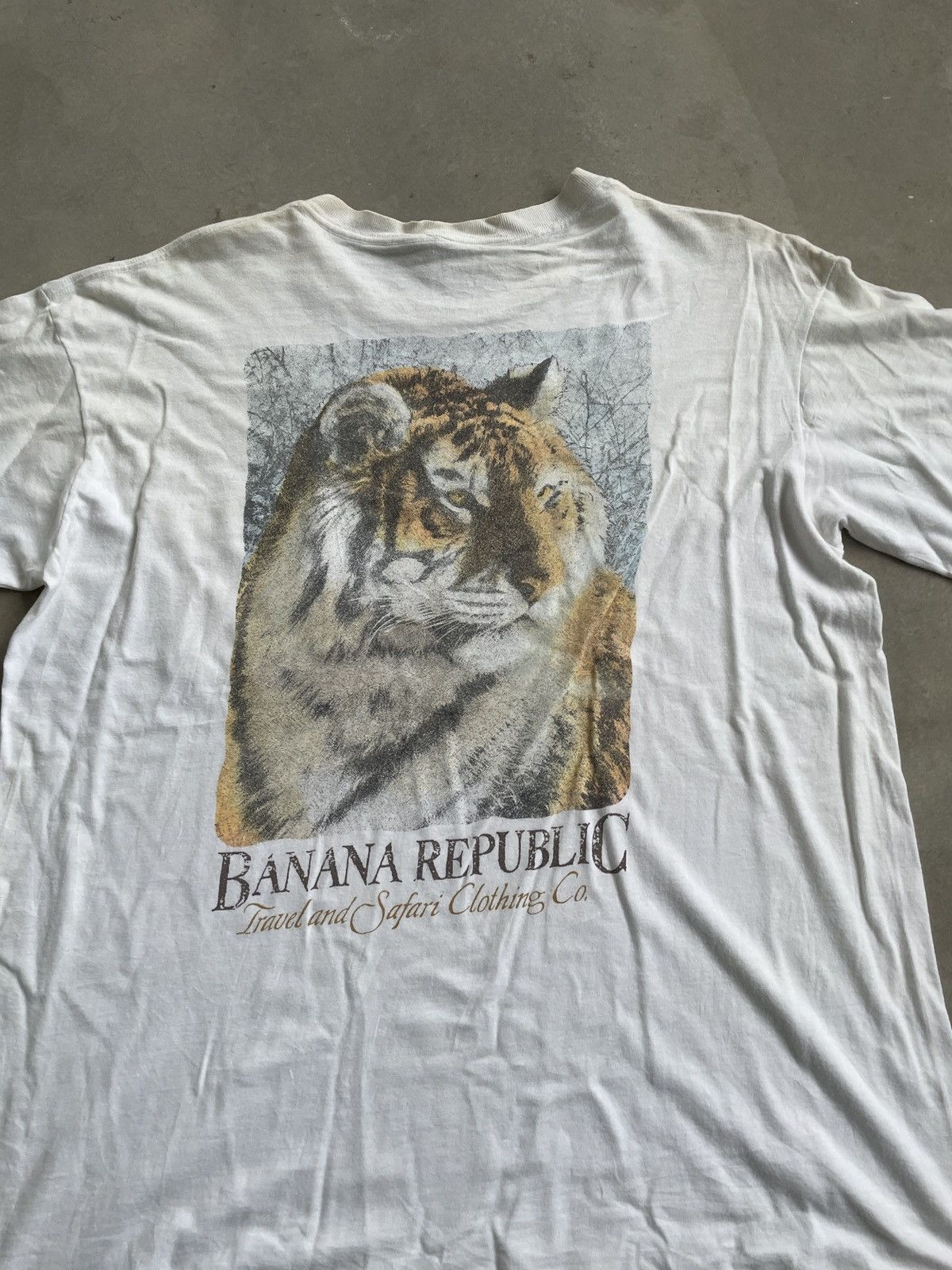 Banana Republic × Vintage VINTAGE BANA REPUBLIC POCKET TEE TIGER Size US XL / EU 56 / 4 - 2 Thumbnail