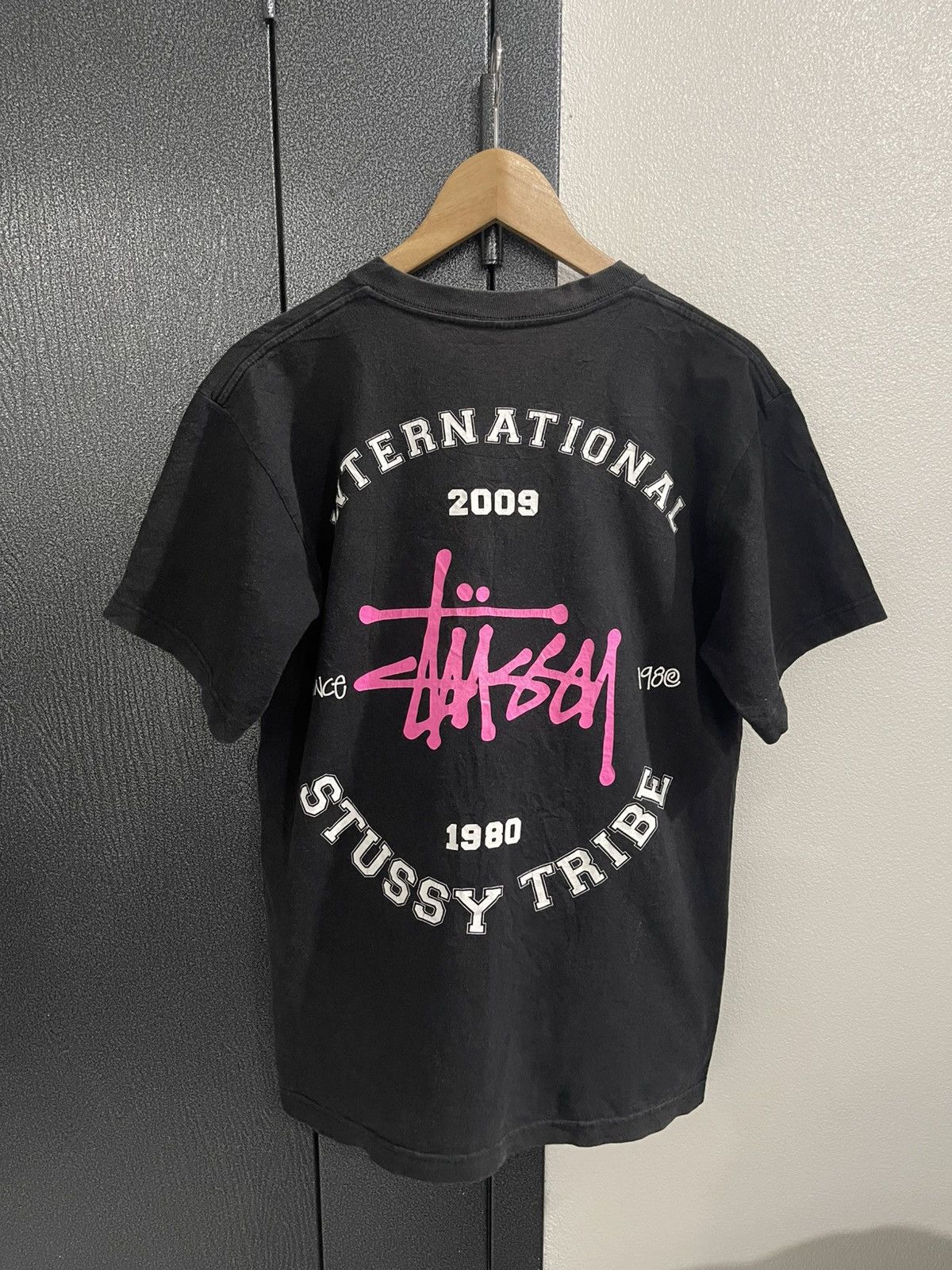 Stussy Stussy Tribe International Tshirt Size US M / EU 48-50 / 2 - 1 Thumbnail