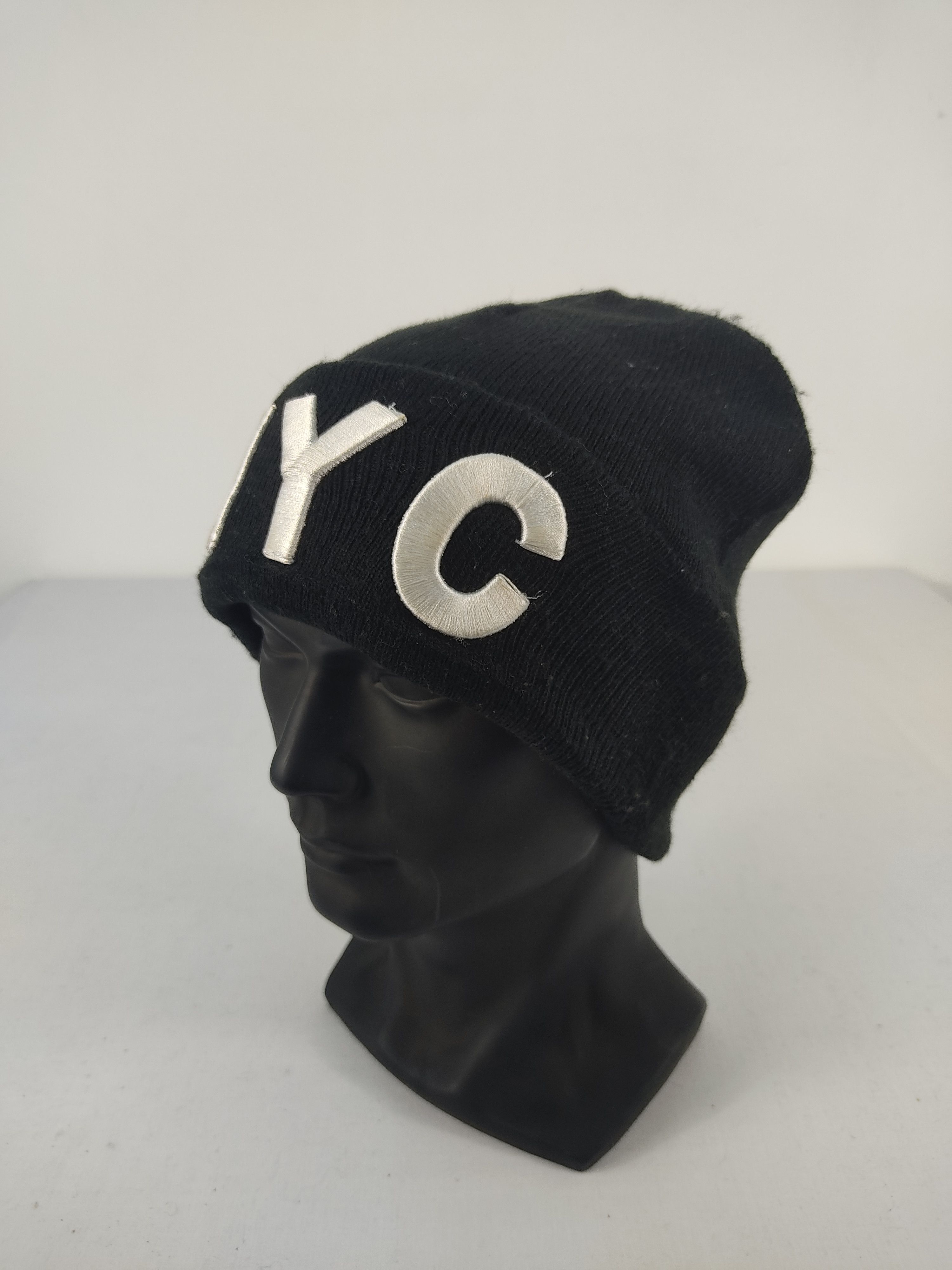 Japanese Brand × Vintage Vintage Japanese Brand NYC Beanie / Snow Hat / Snow Cap Size ONE SIZE - 1 Thumbnail