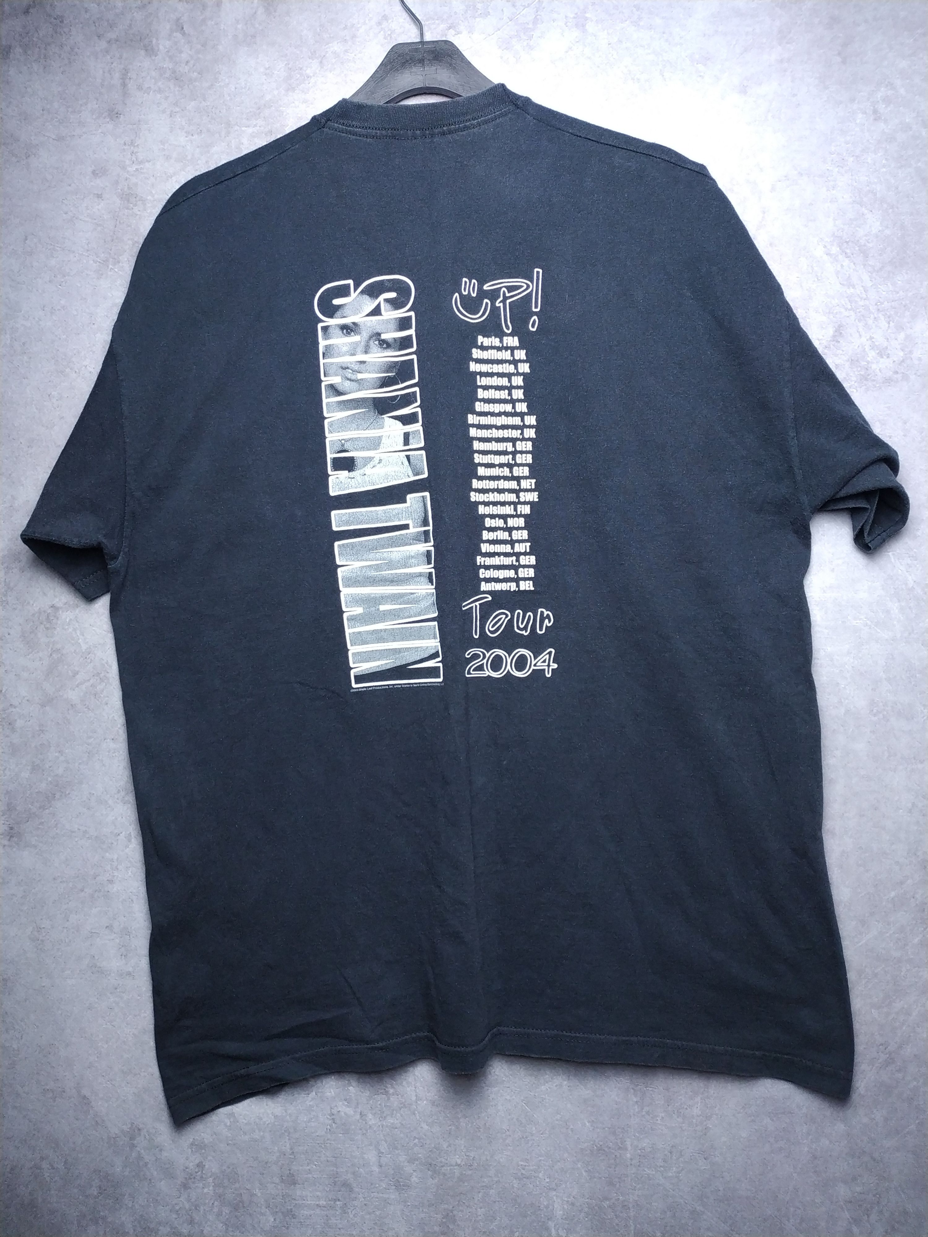 Band Tees Shania Twain Vintage Band Tee Up Tour 2004 Vintage Tshirt Size US XL / EU 56 / 4 - 8 Thumbnail