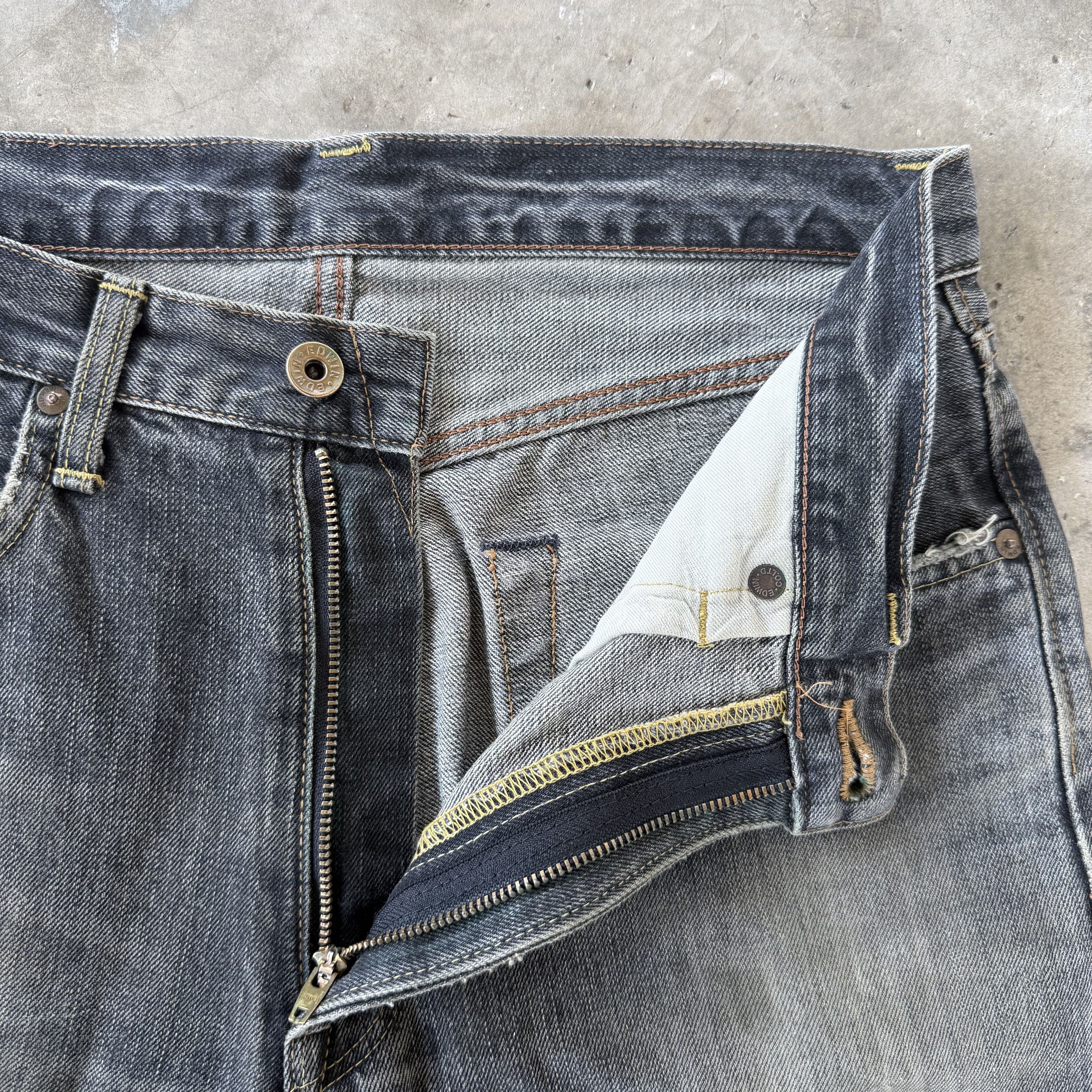 Edwin Vintage Edwin Orange Tag Black Denim Size US 32 / EU 48 - 8 Thumbnail