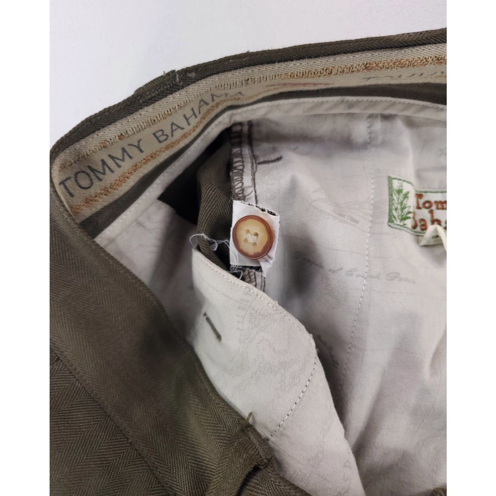 Tommy Bahama Tommy Bahama Pants Silk 40 29 Olive Green Mens Chino Silk 100% Actual 40 x 29 Size US 40 / EU 56 - 4 Thumbnail