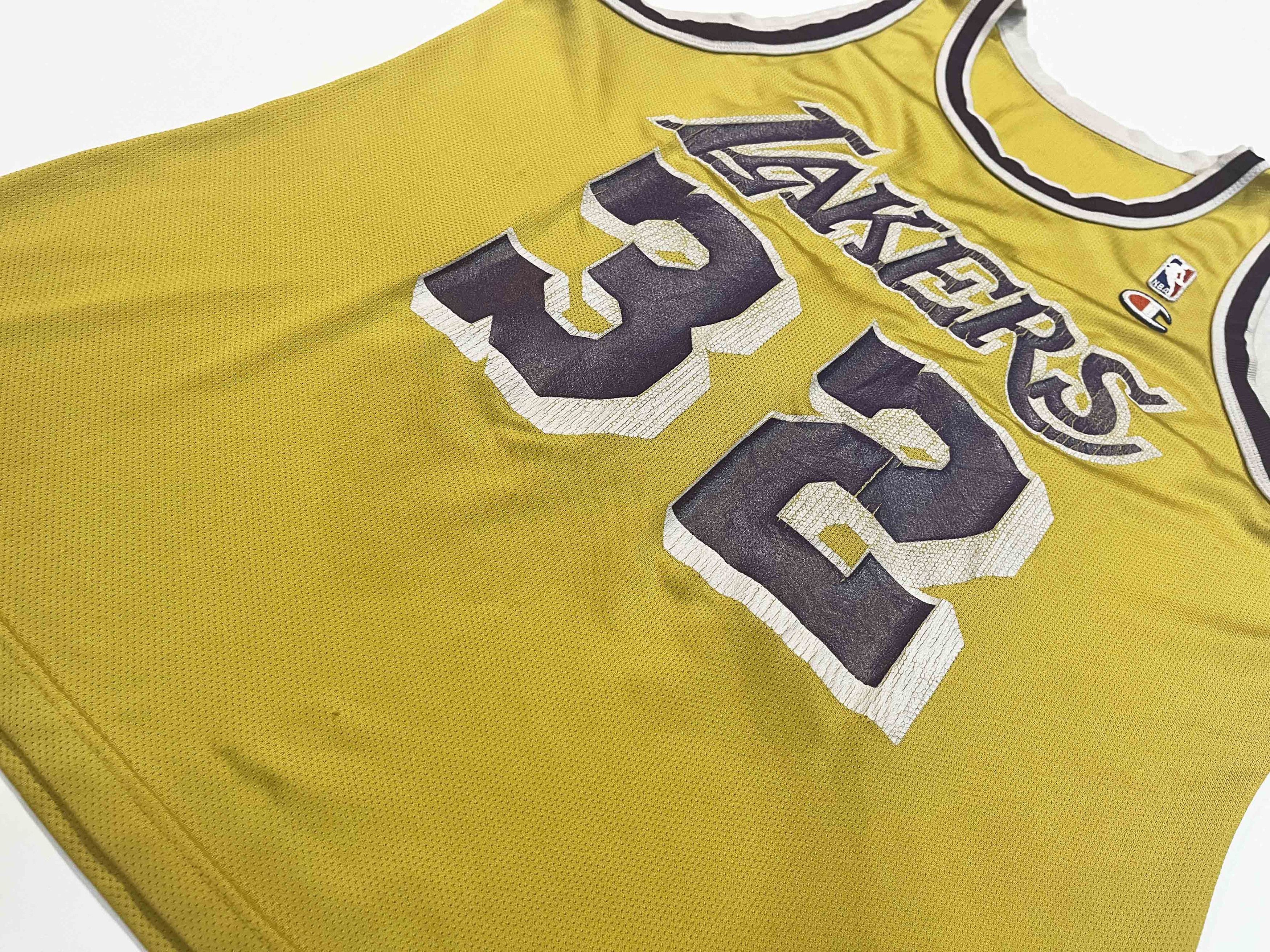 Champion × Vintage Vintage Champion NBA Los Angeles Lakers JOHNSON #32 Jersey Size US M / EU 48-50 / 2 - 8 Thumbnail