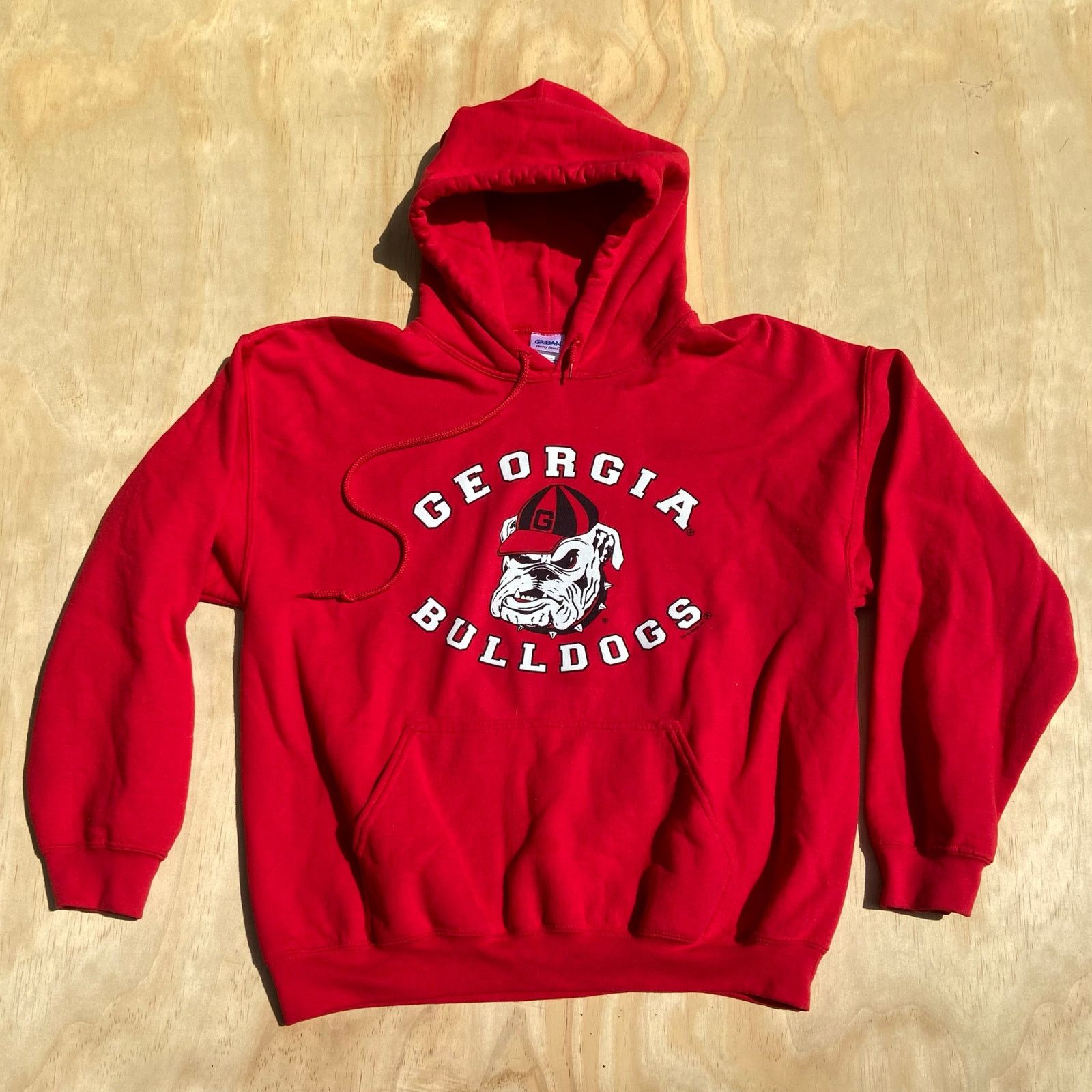 Gildan Georgia Bulldogs NCAA Hoodie Pullover Sweatshirt Mens L Red Size US L / EU 52-54 / 3 - 1 Thumbnail