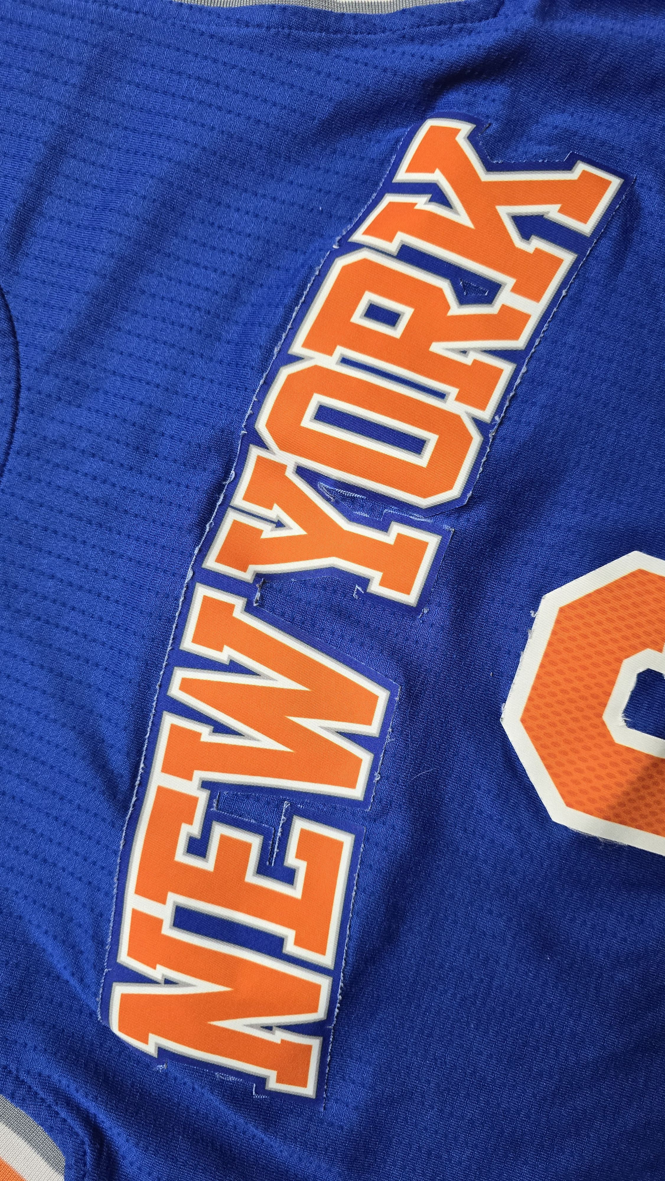 Adidas Adidas Swingman New York Knicks Kristaps Porzingis #6 Jersey Size US M / EU 48-50 / 2 - 12 Thumbnail