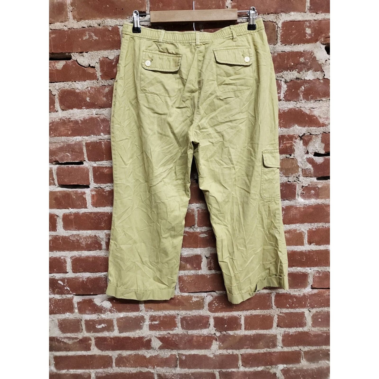 J. Jill J. Jill Capri Pants Women 8P Petite Solid Olive Twill Cotton Capris Casual Slim Breathable Texture Front Button Modern Fashion Womens Size 30" / US 8 / IT 44 - 2 Thumbnail