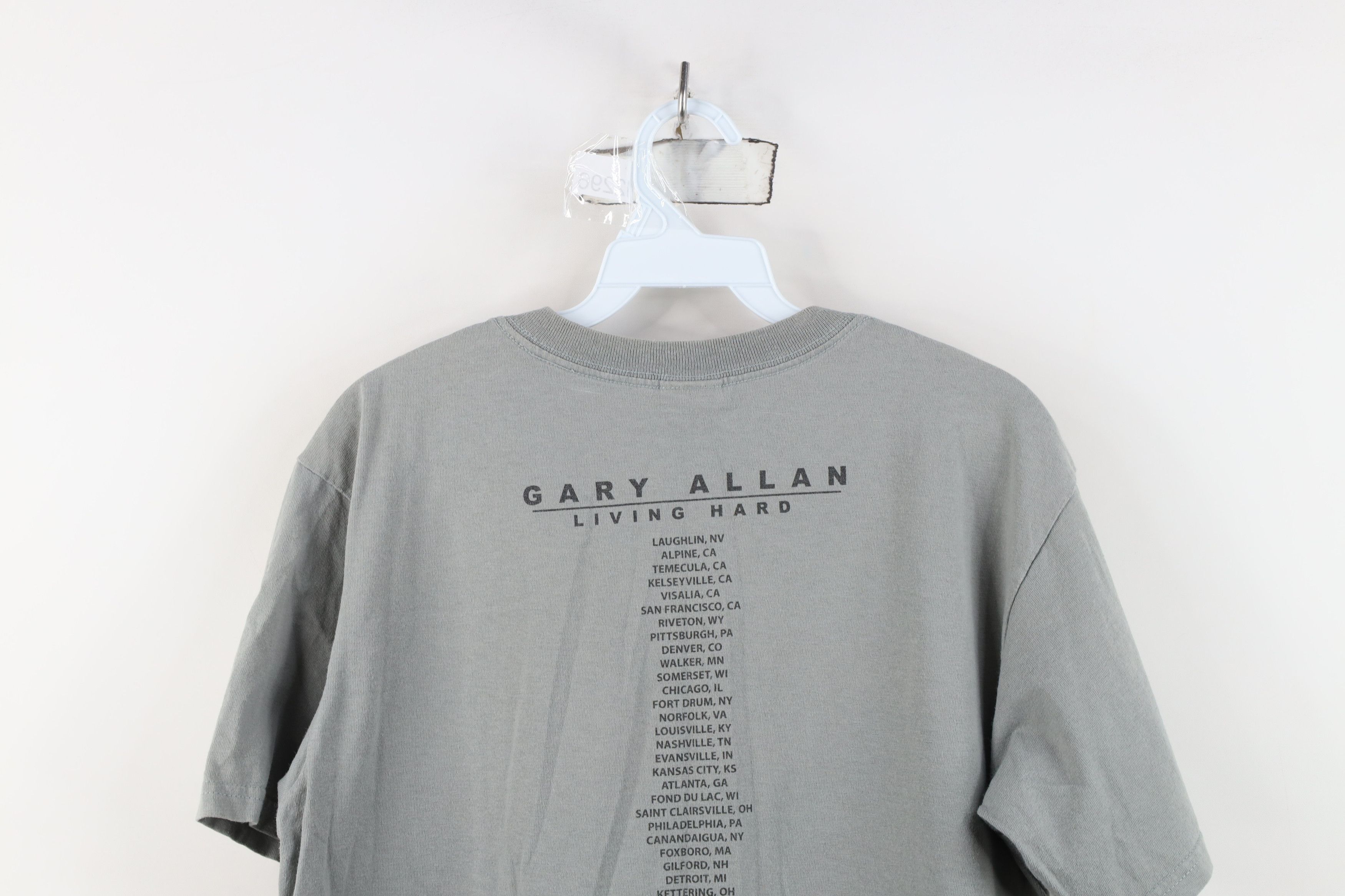Vintage Vintage Y2K Living Hard Tour Gary Allan Band T-Shirt Gray Size US M / EU 48-50 / 2 - 16 Thumbnail